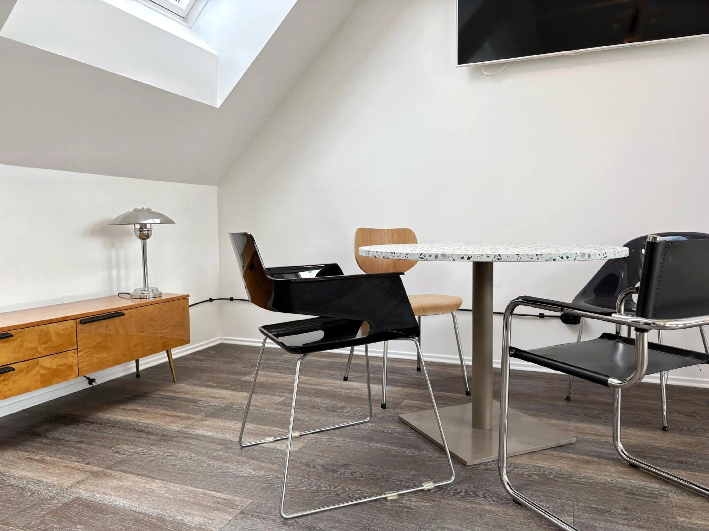 Smart Hotel Schönbrunn with free parking