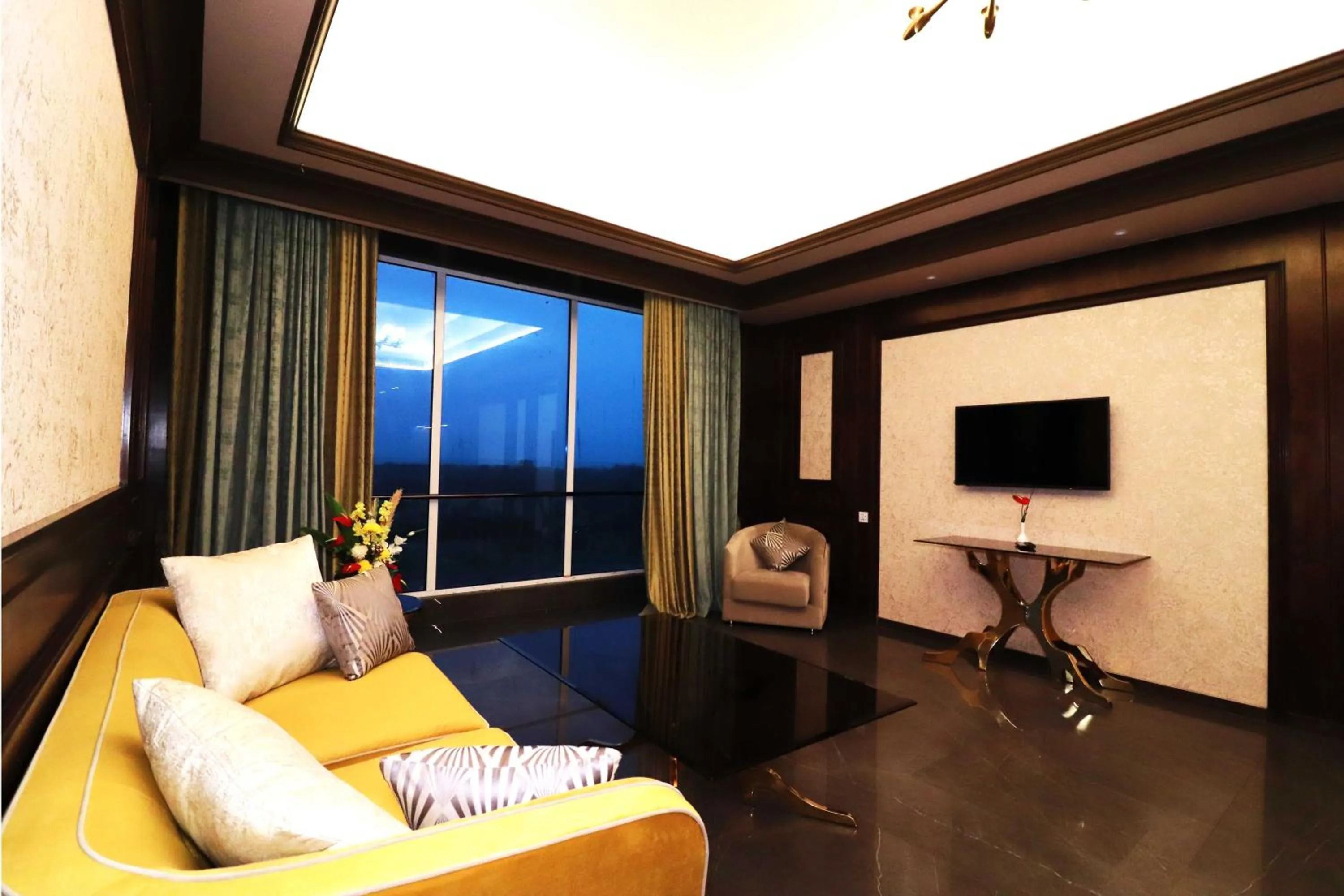 Living room in Seven Eleven Hotels and Club