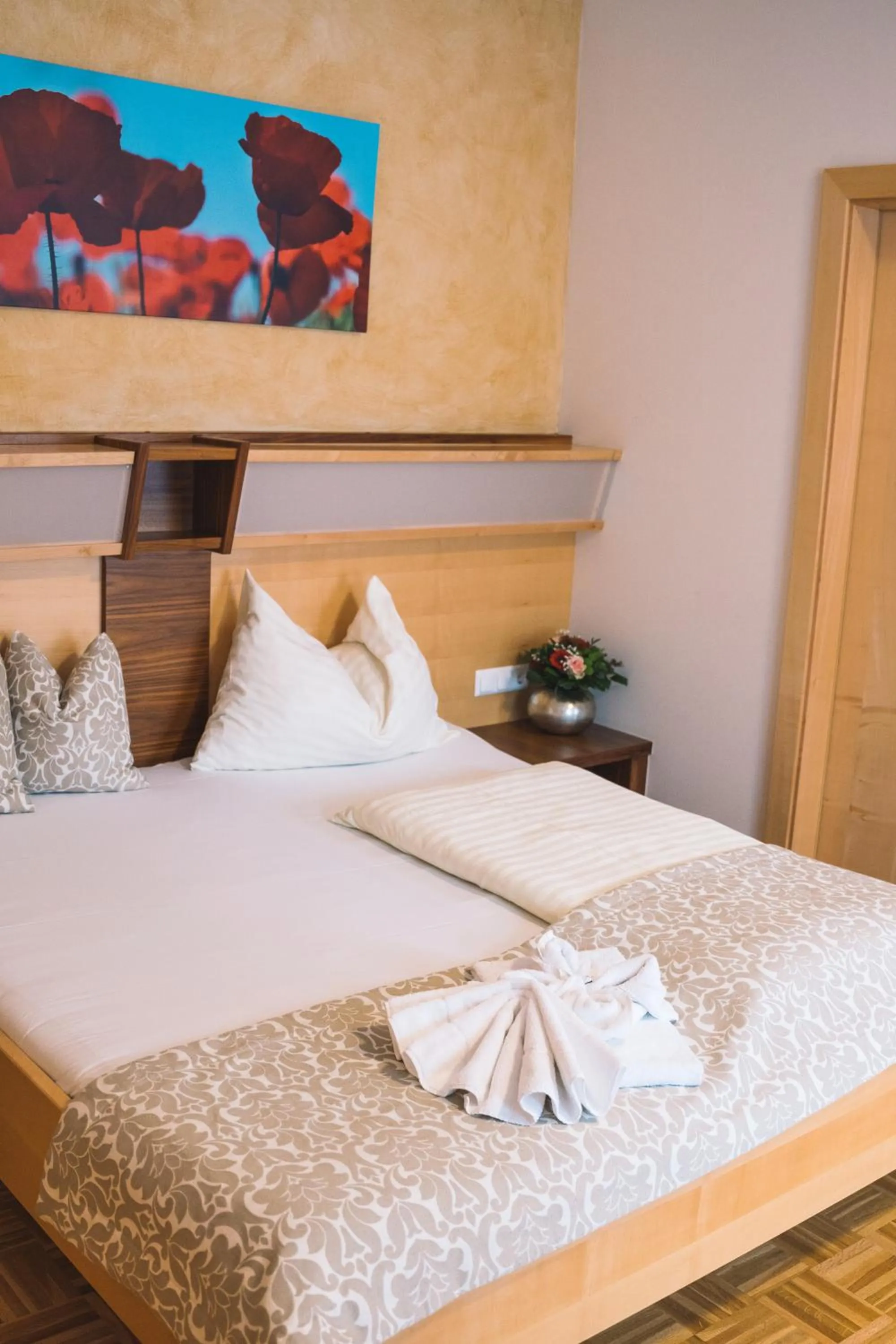 Photo of the whole room, Bed in Hotel Restaurant Thadeushof