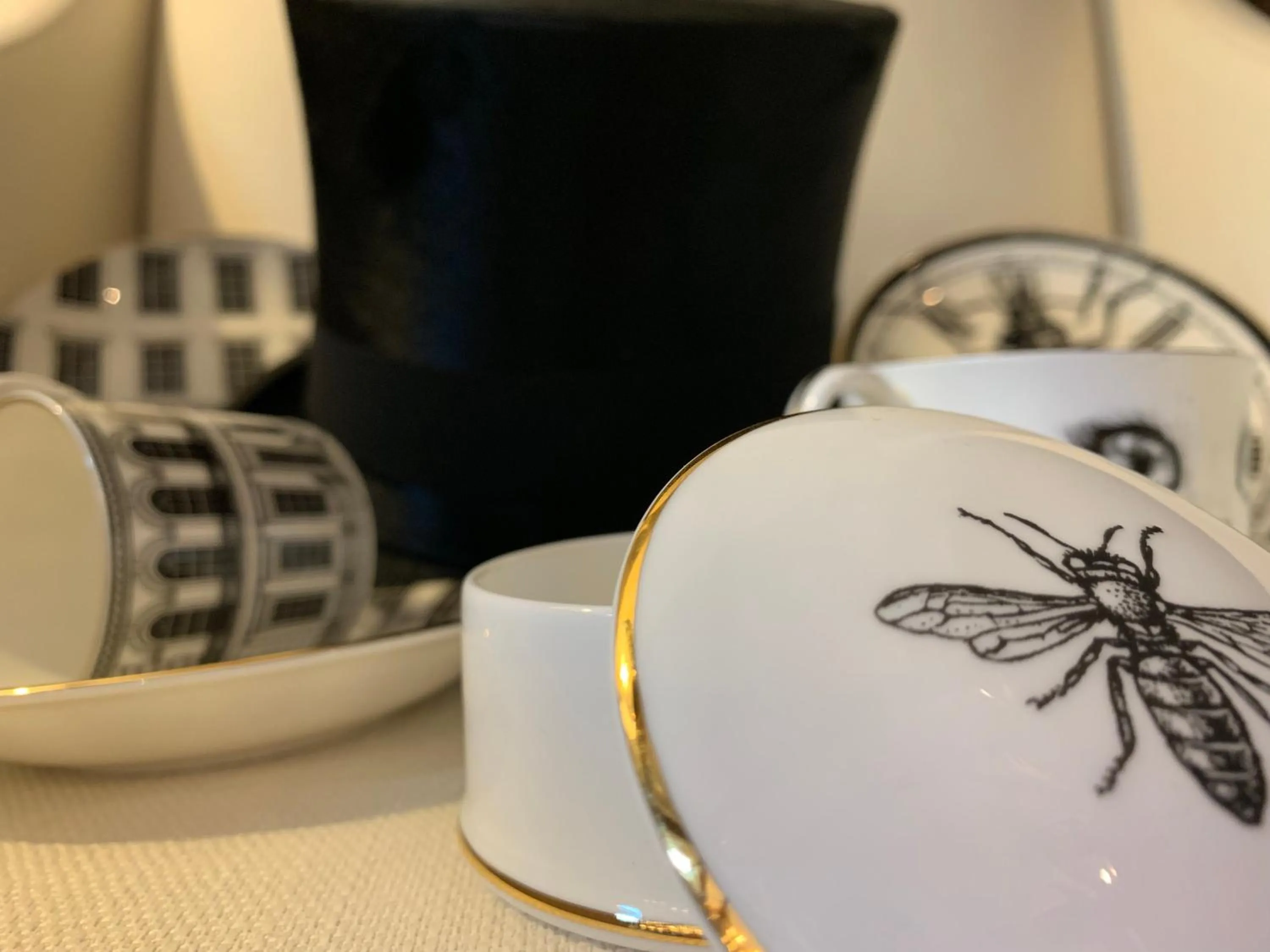 Decorative detail in Moulin Royale