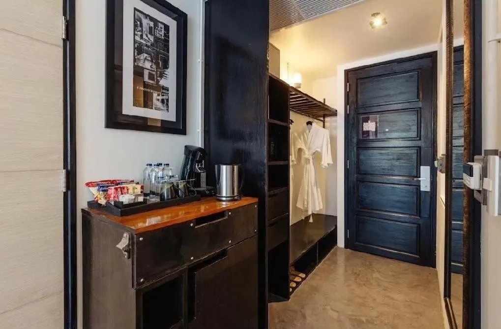 Coffee/tea facilities in Pattaya Modus Beachfront Resort