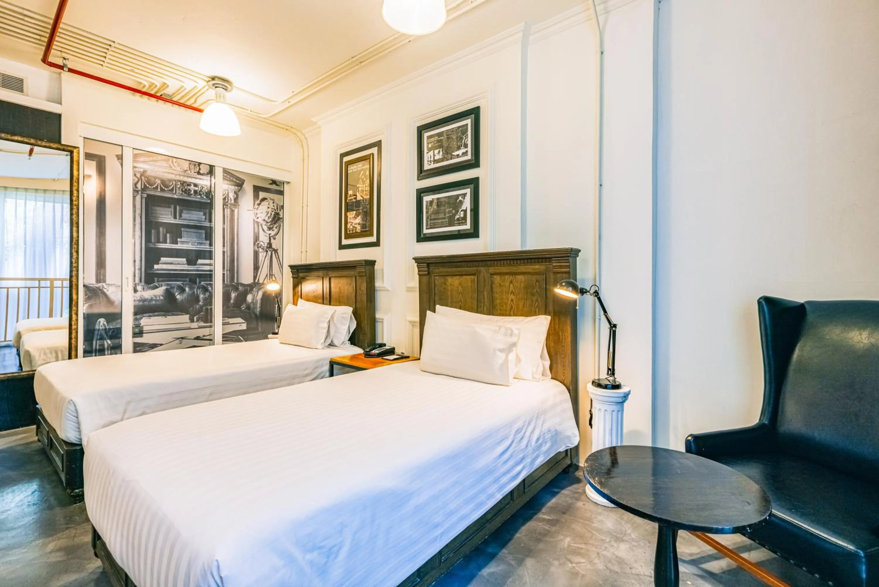 Bedroom, Bed in Pattaya Modus Beachfront Resort