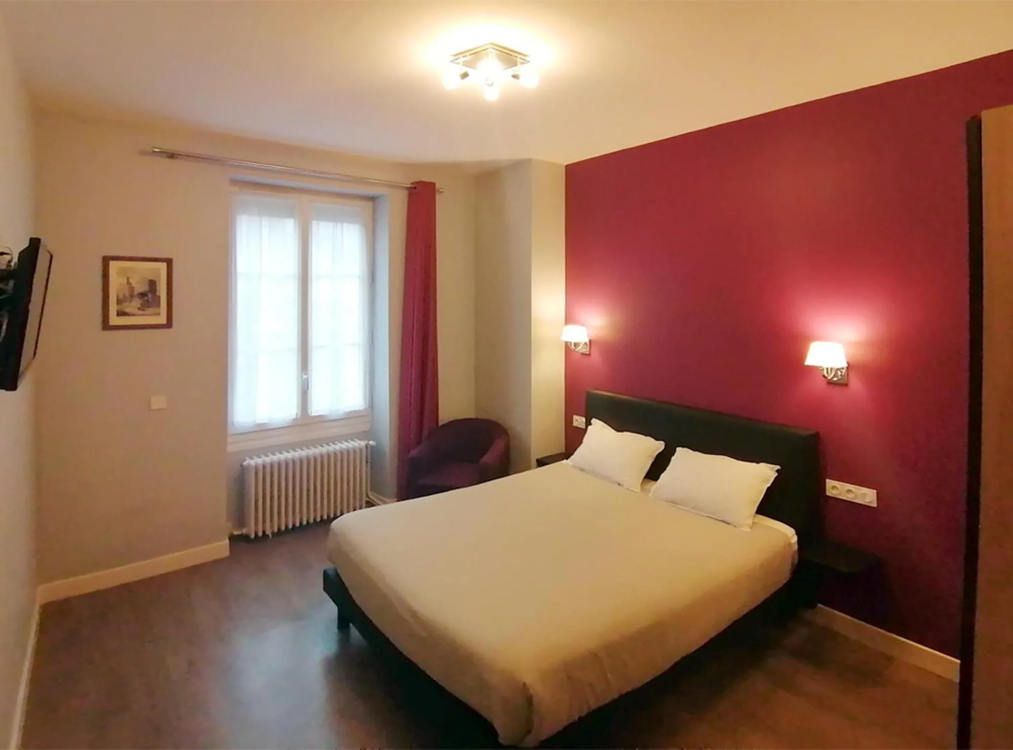 Bedroom, Bed in Hôtel Le Dormeux