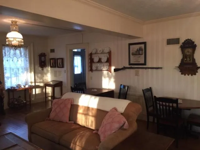 Willard Richards Inn