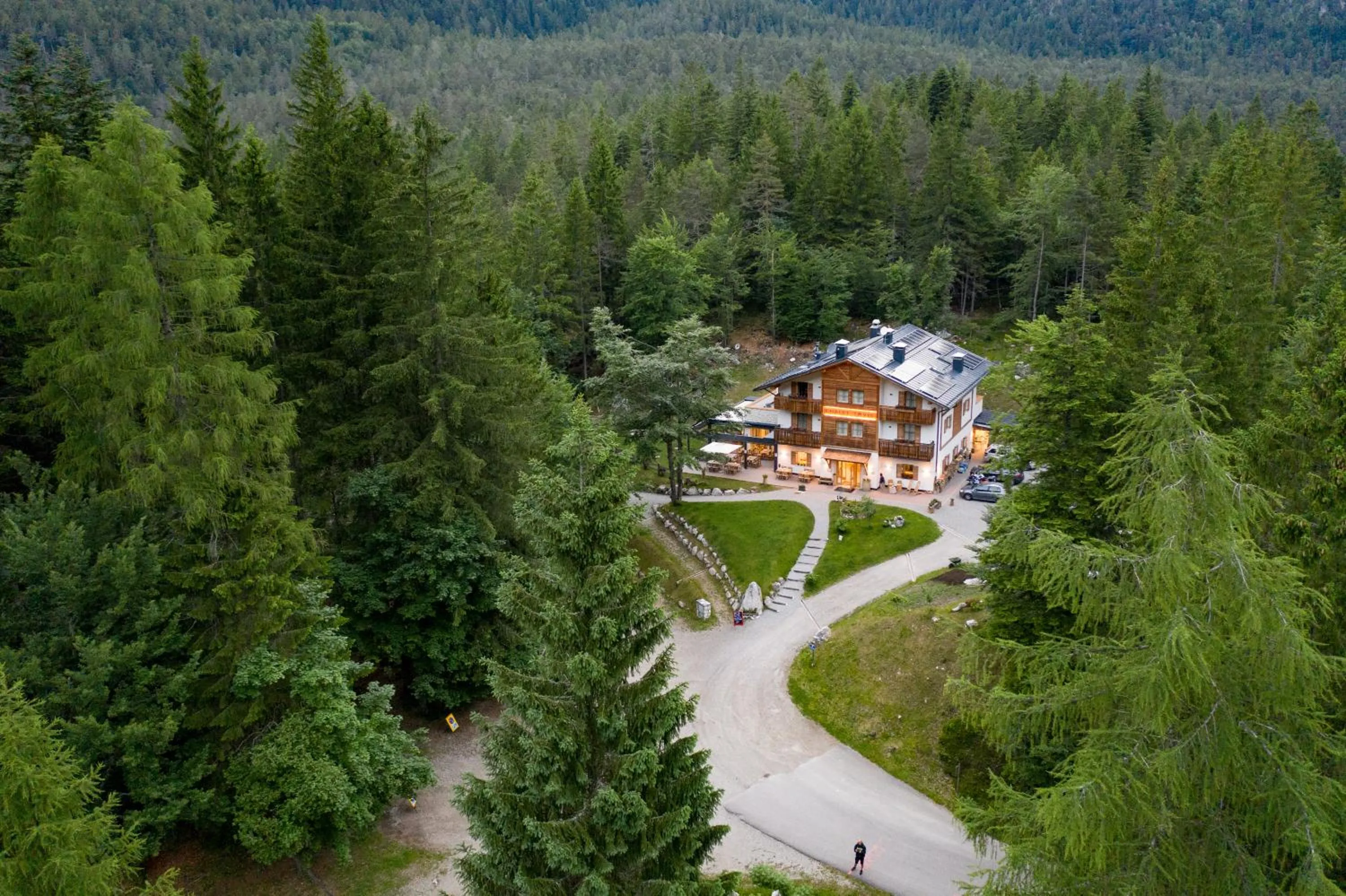 Property building in Chalet Tovel - Mountain Lake