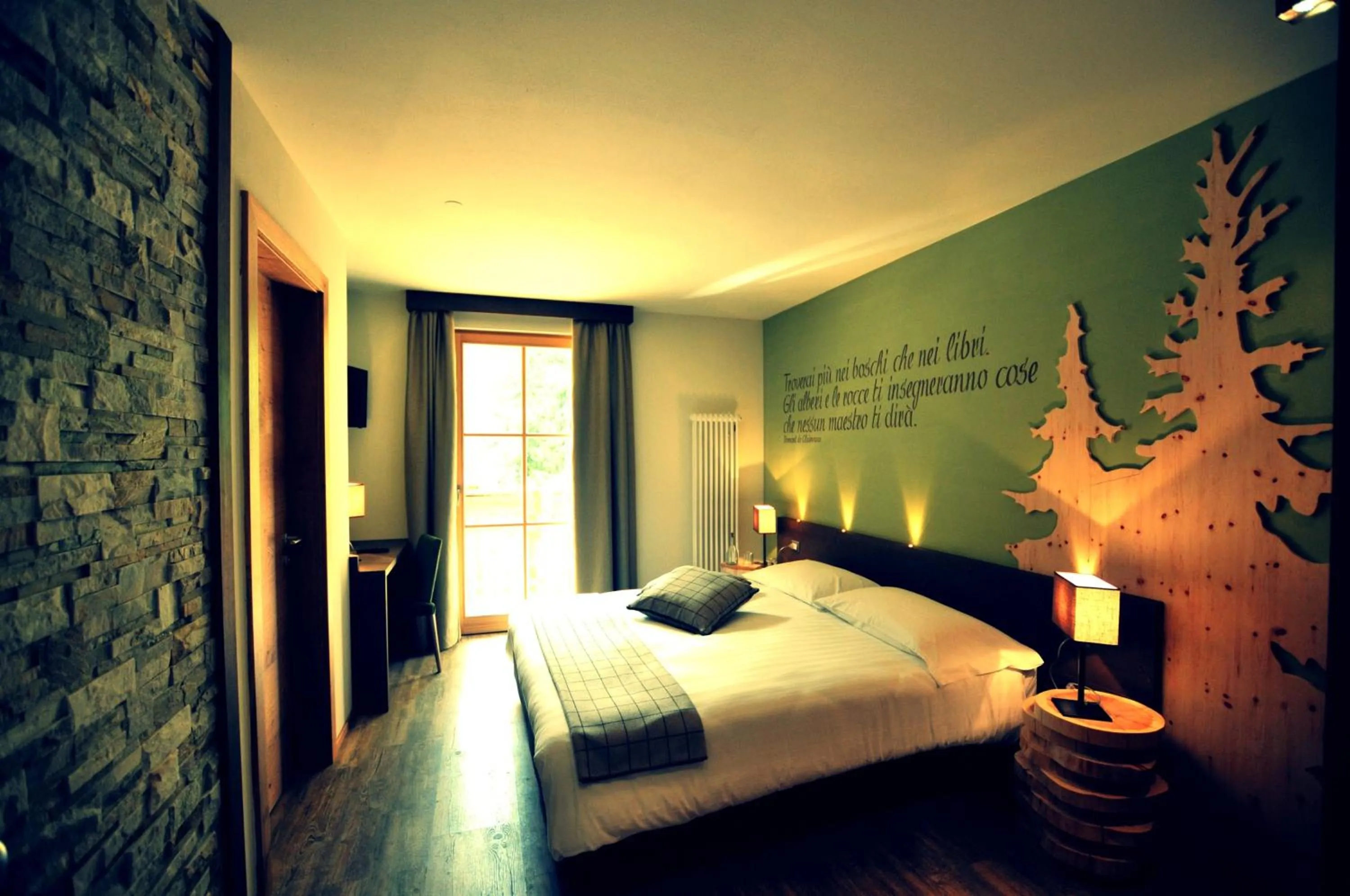 Bedroom in Chalet Tovel - Mountain Lake