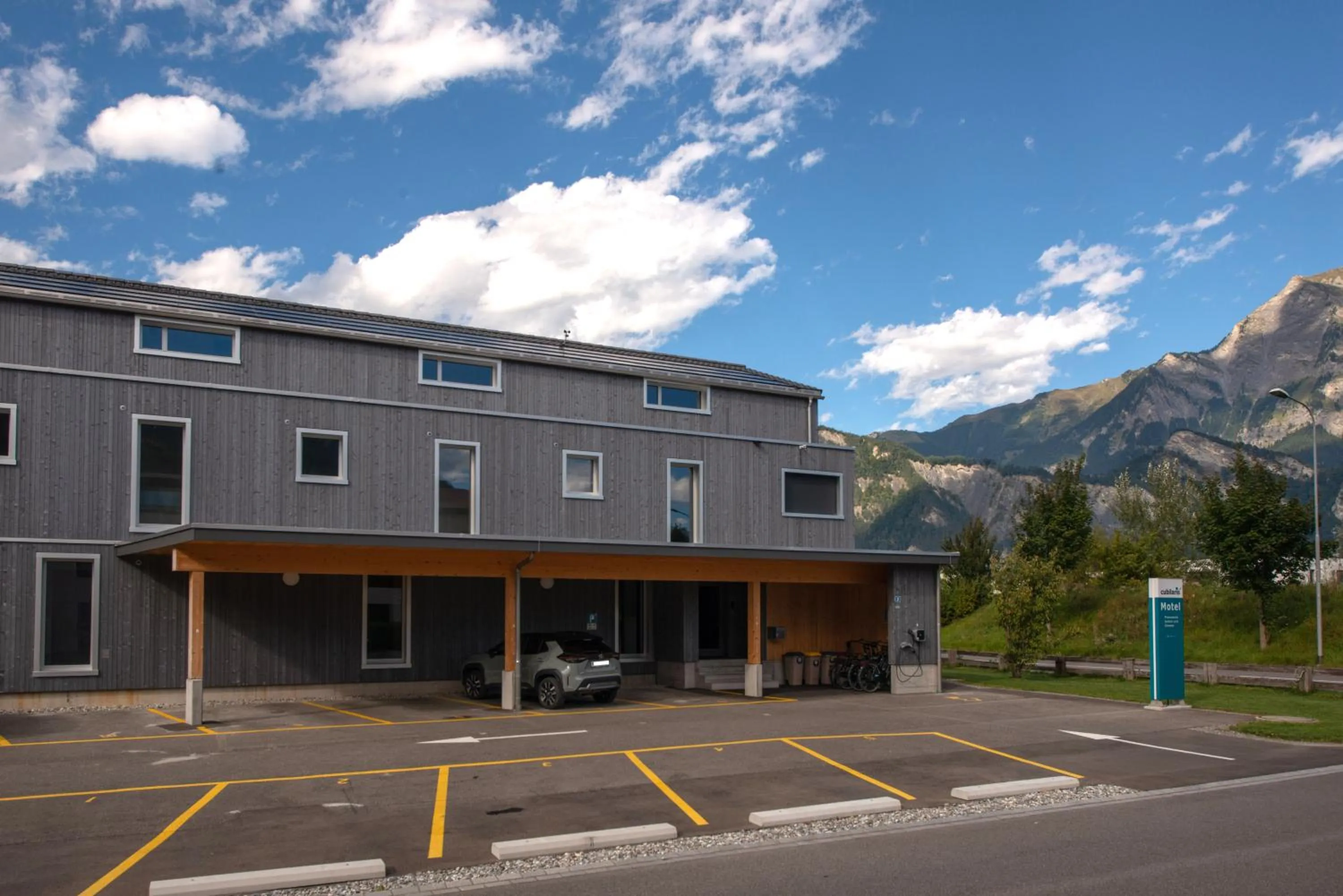 Property building in Cubilaris Motel