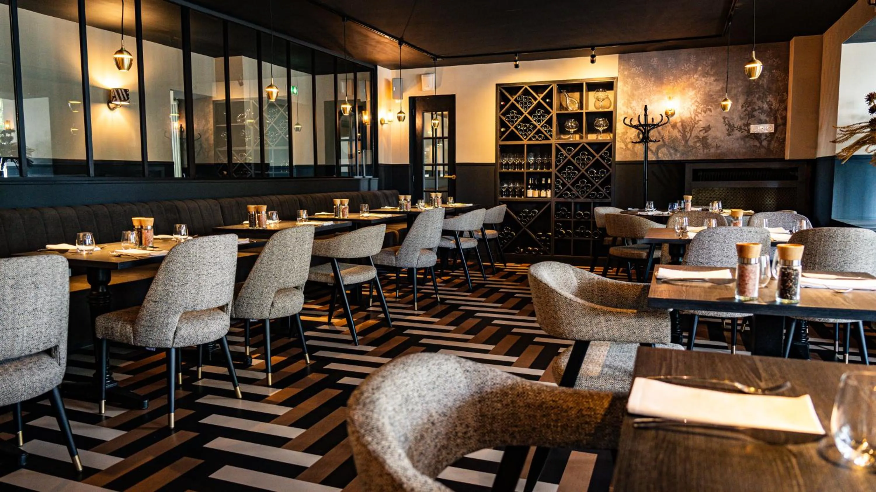 Restaurant/places to eat in Logis hôtel Restaurant Le Faisan Dore