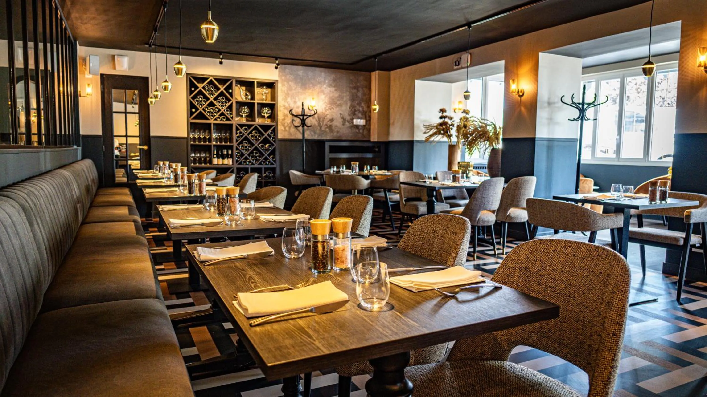 Restaurant/places to eat in Logis hôtel Restaurant Le Faisan Dore