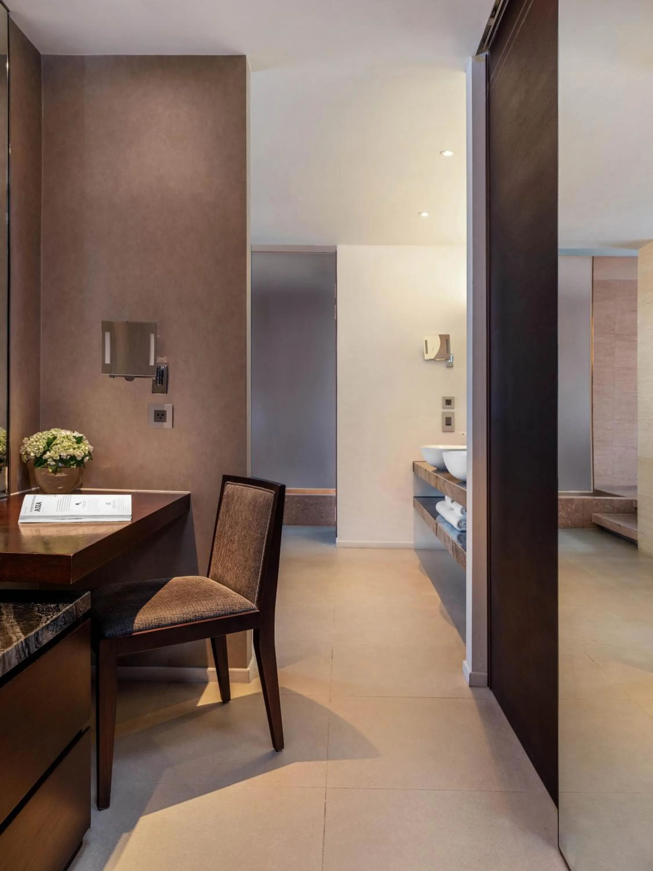 Living room in Pullman Saigon Centre