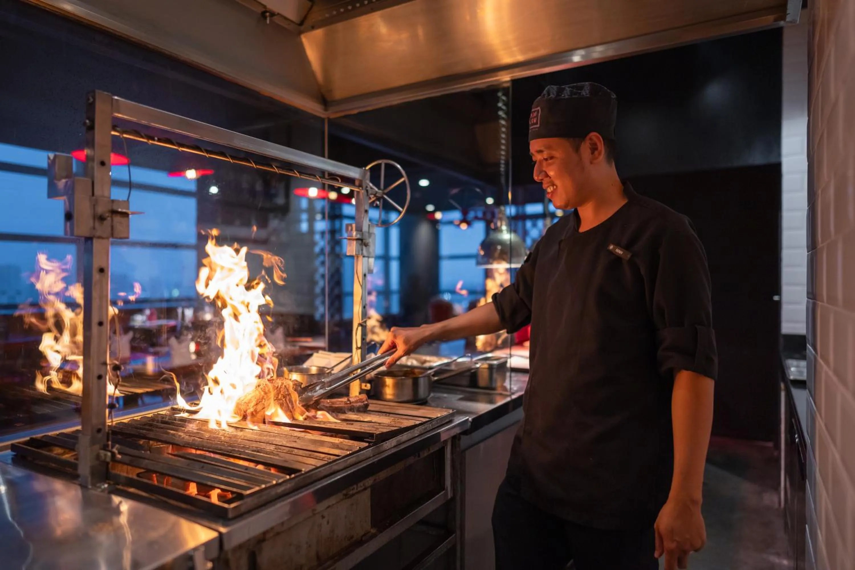 Restaurant/places to eat in Pullman Saigon Centre