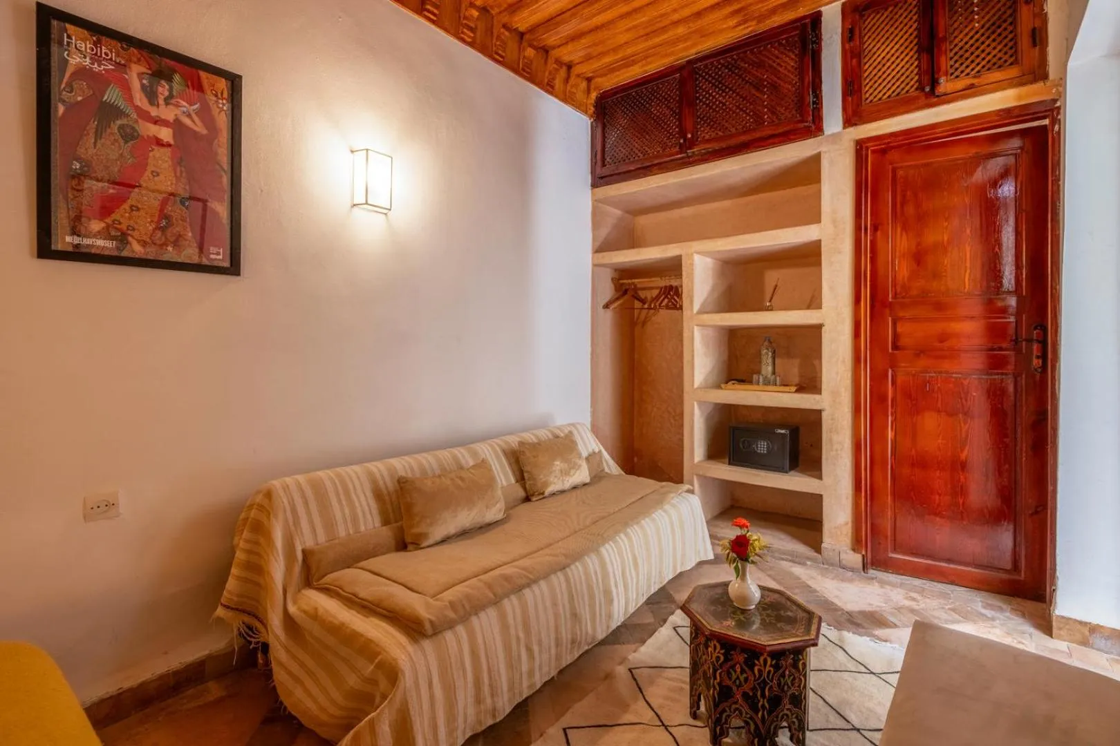 wardrobe in Riad Saba