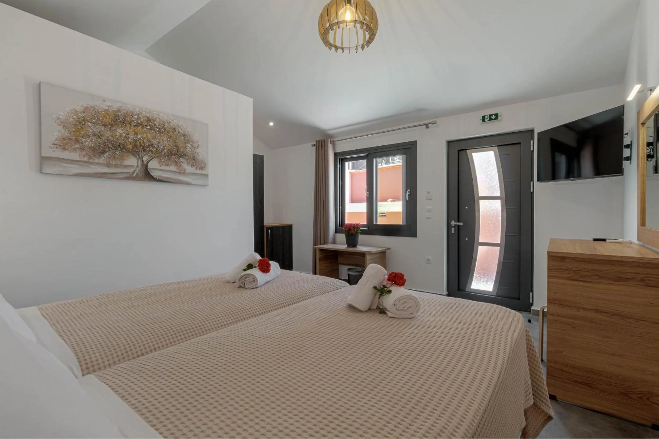 Bedroom, Bed in Ionian Arches