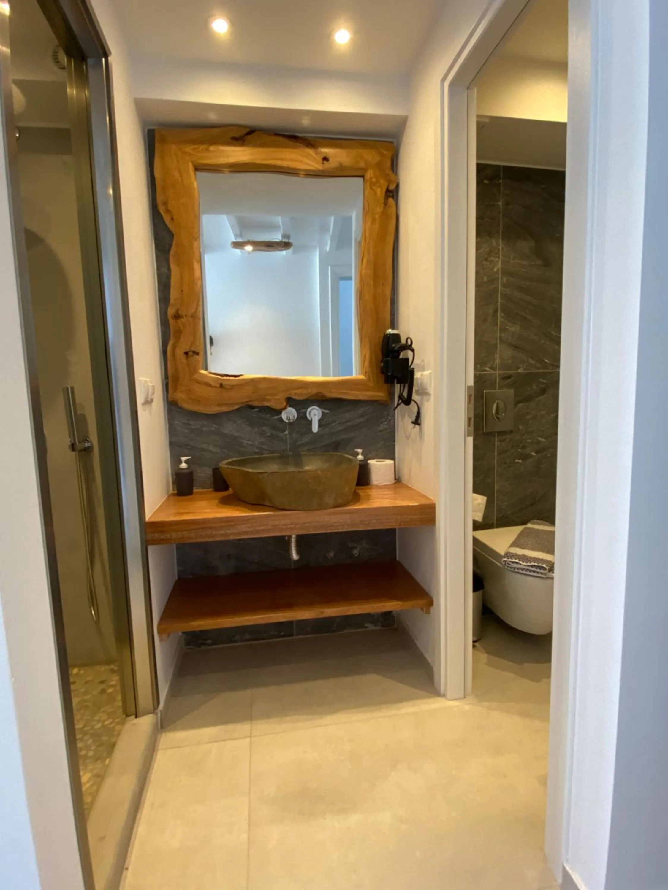 Bathroom in Eternal Town