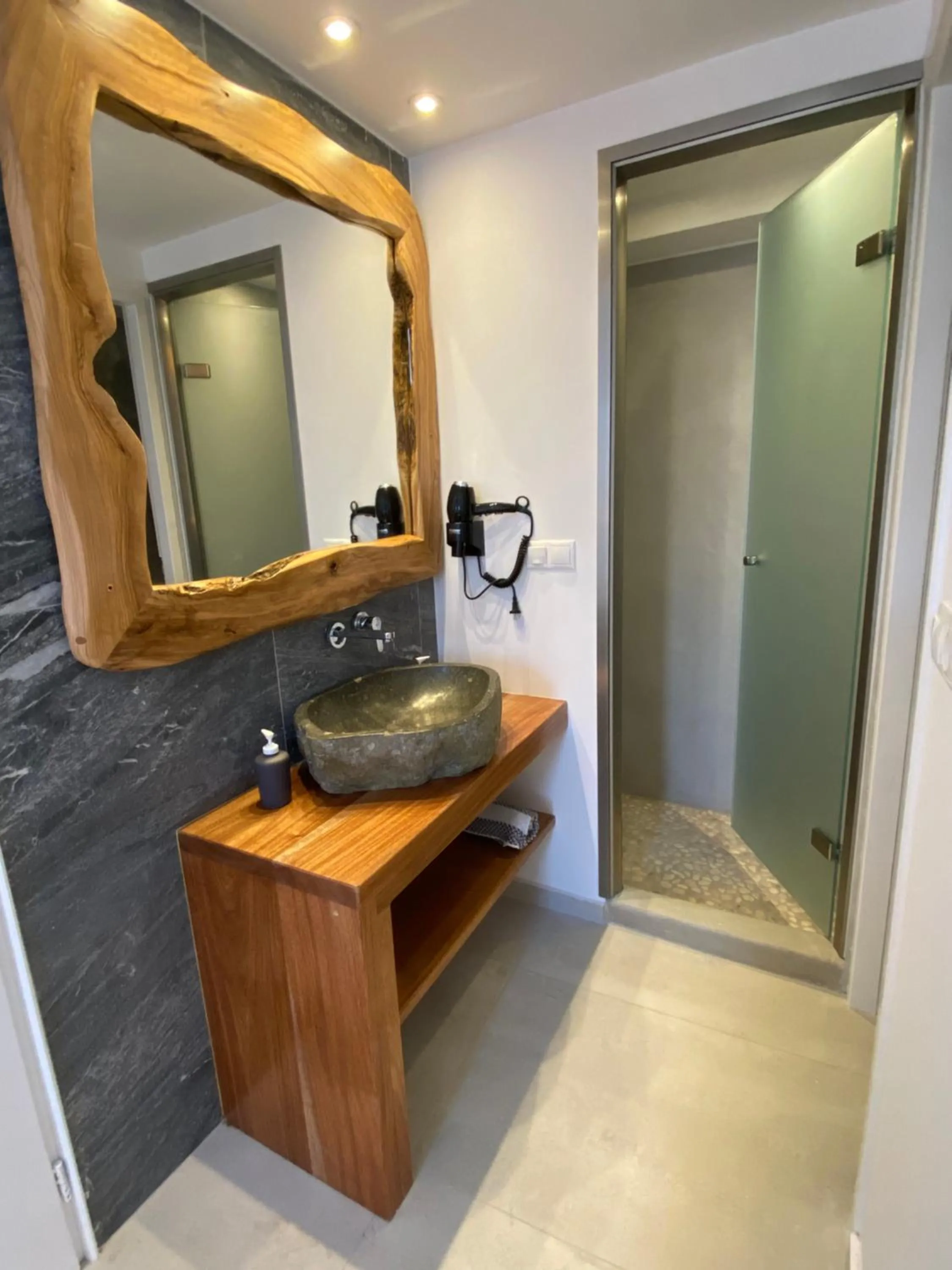 Budget Double Room in Eternal Town