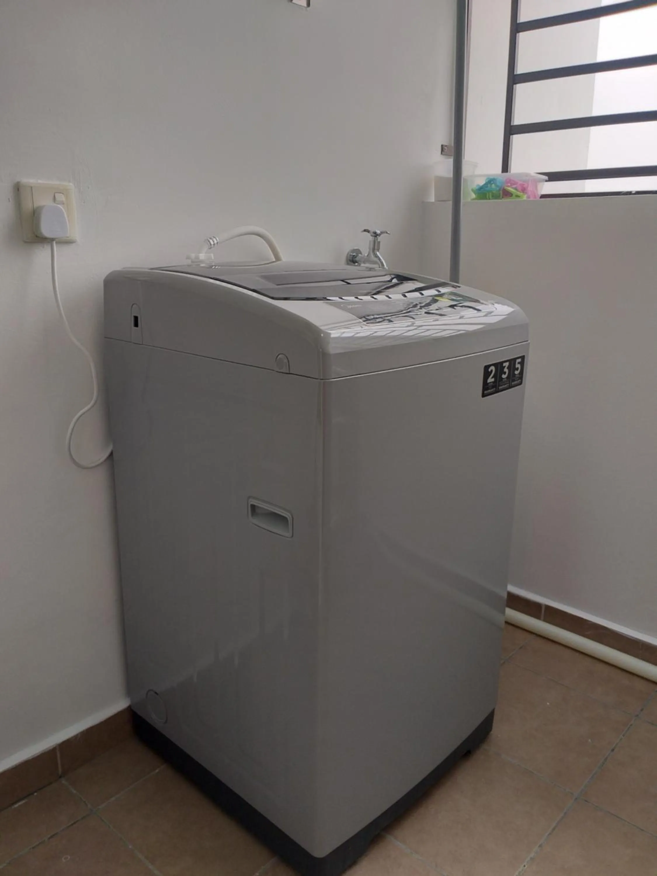 washing machine in D Summit Cozy Homestay