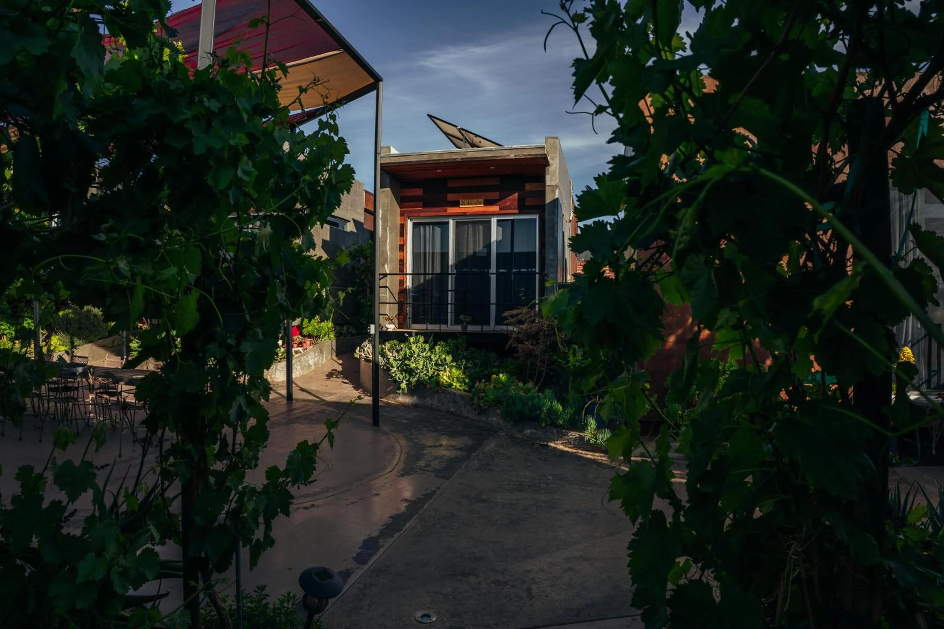 Facade/entrance in Entre Vides Valle de Guadalupe