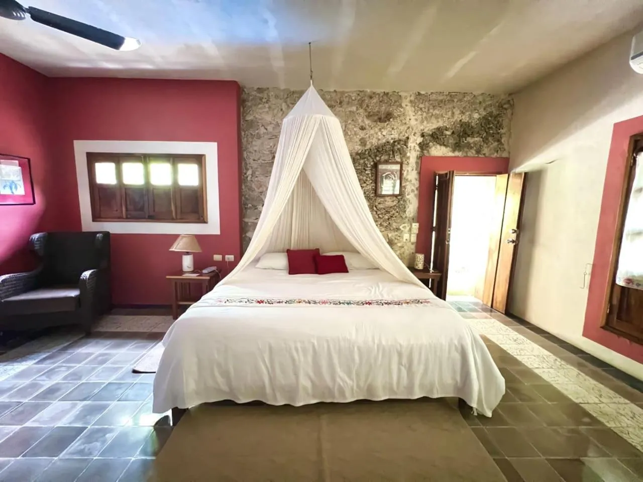 Bedroom, Bed in Hacienda San Francisco Tzacalha