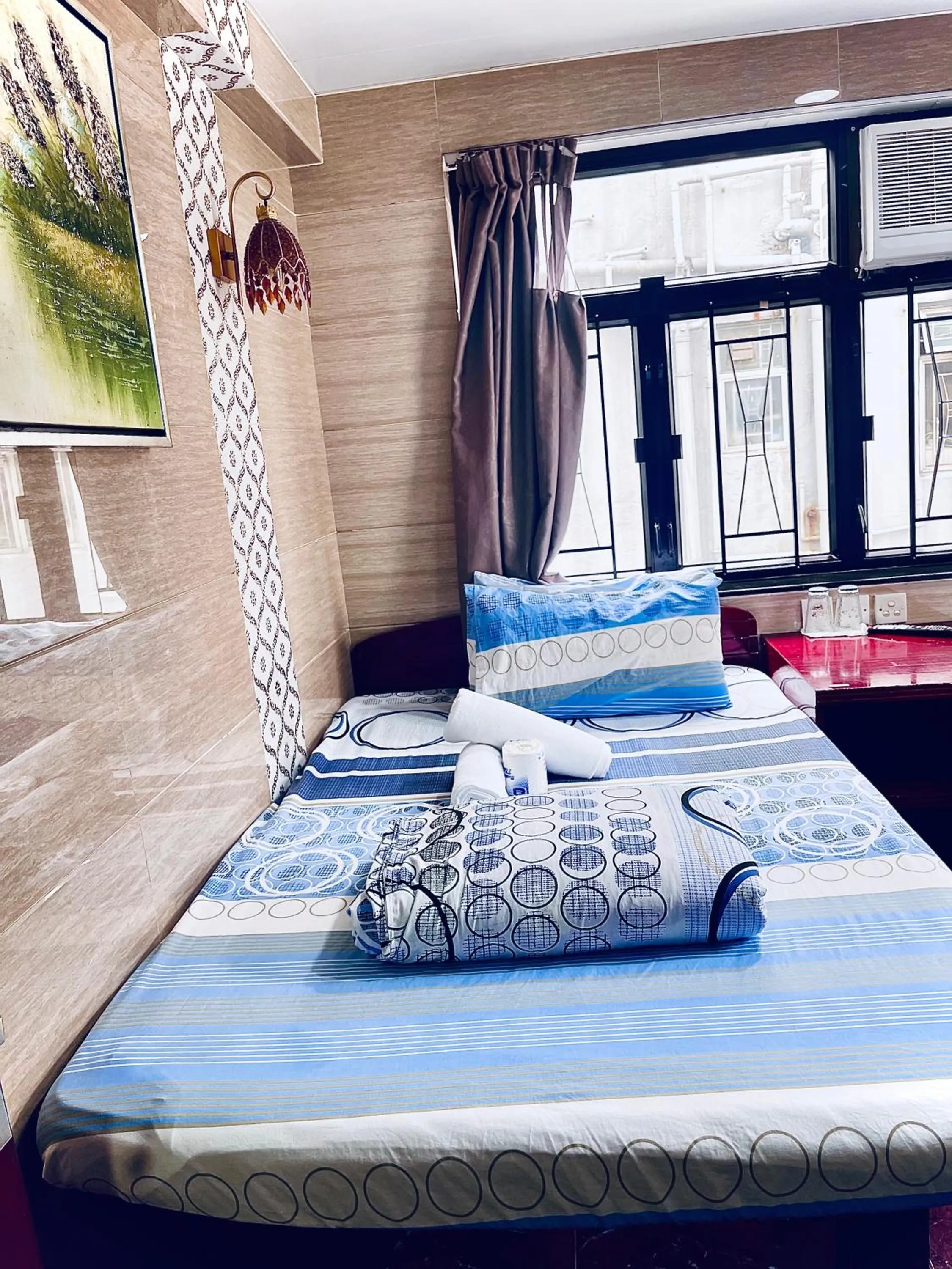 Bed in Kyoto Guest House (15/F)