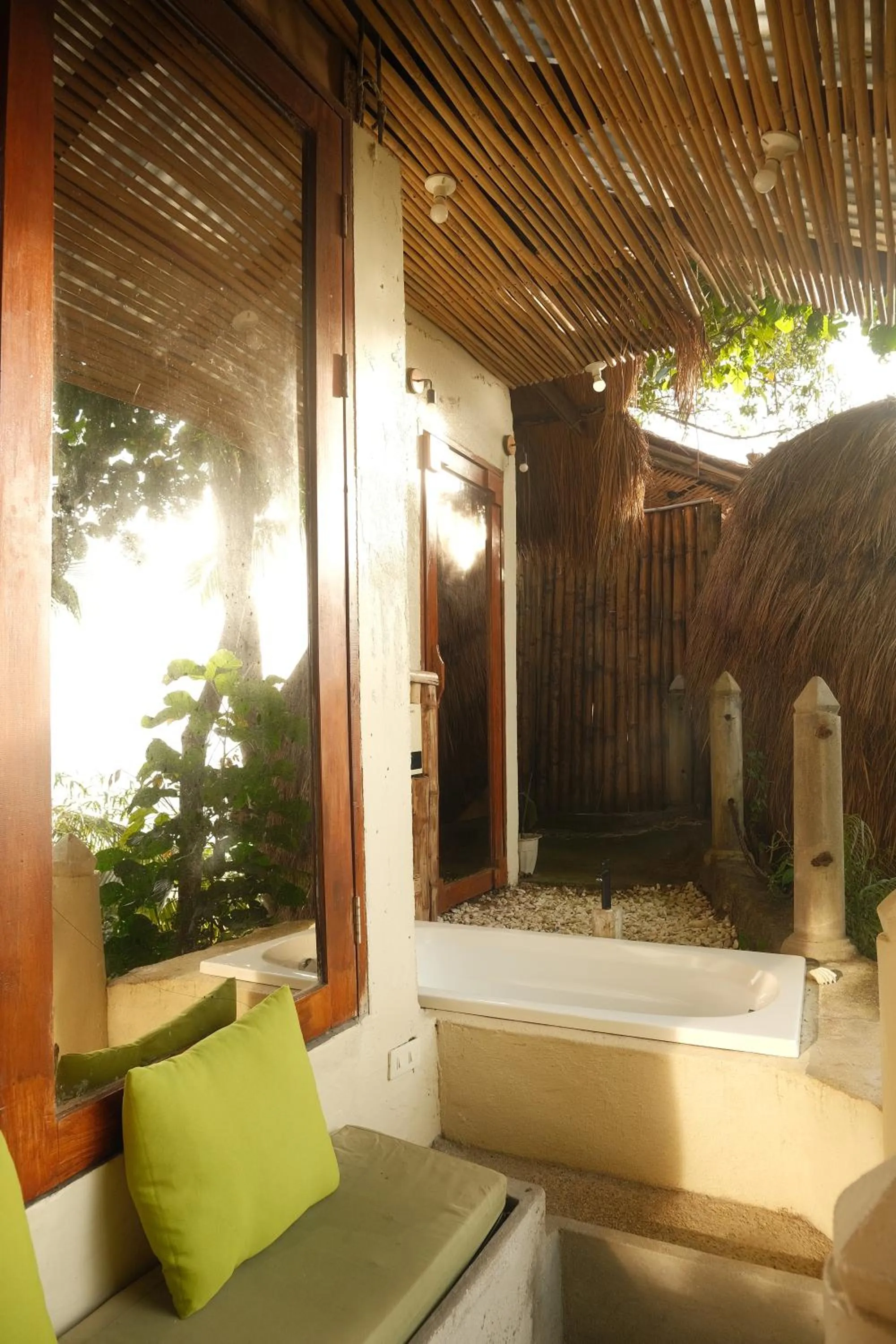 Cocovana Beach Resort