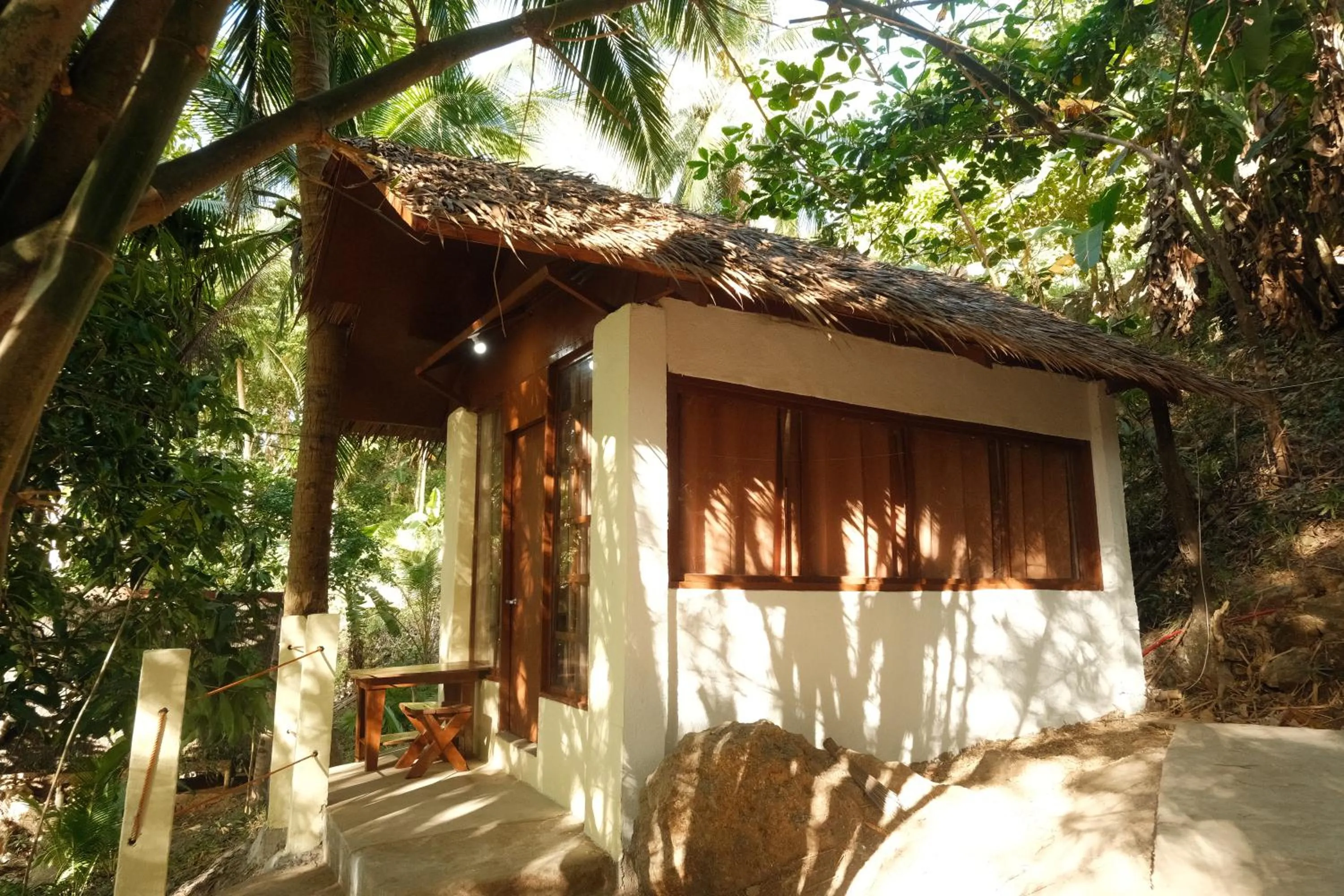 Cocovana Beach Resort