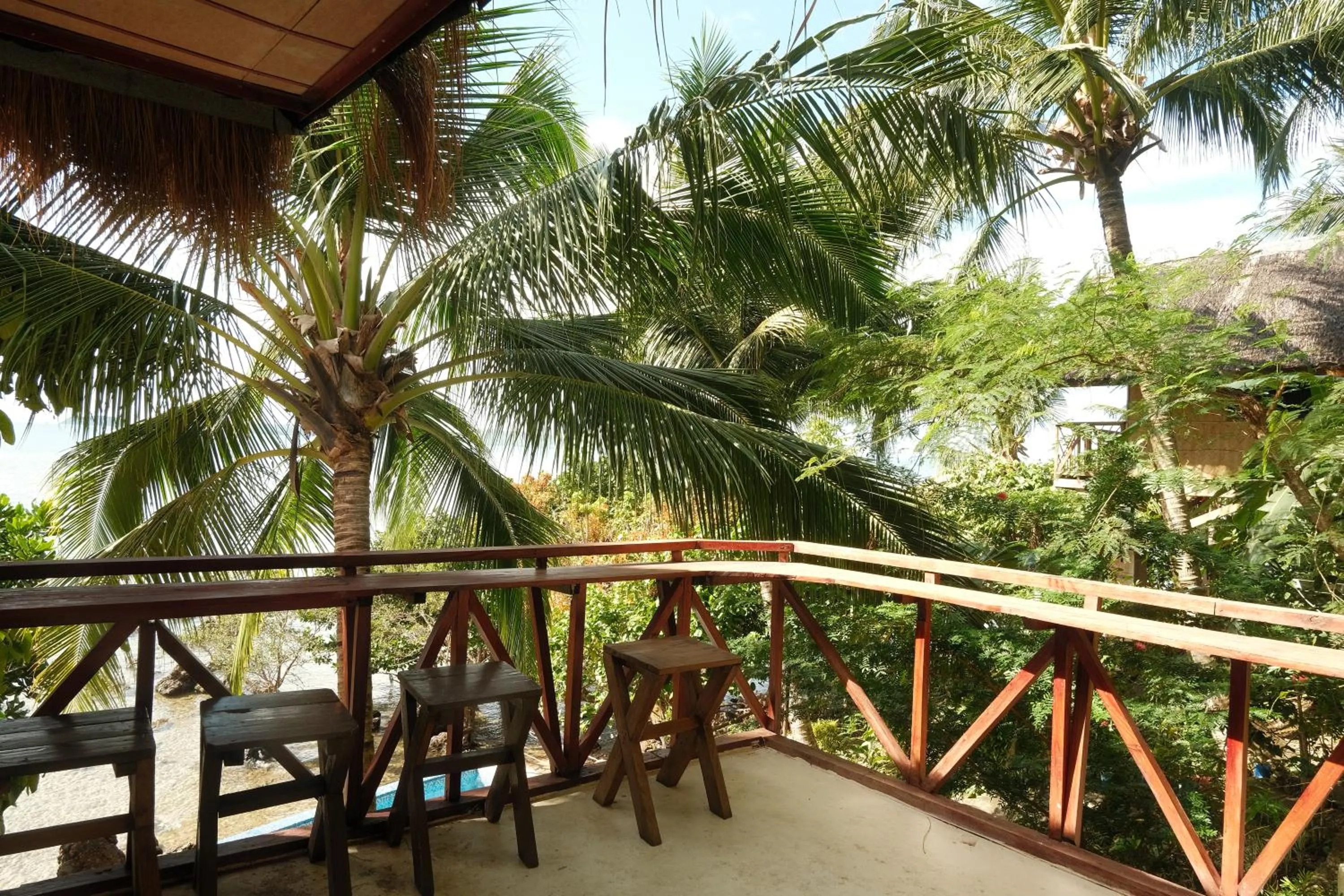 Cocovana Beach Resort