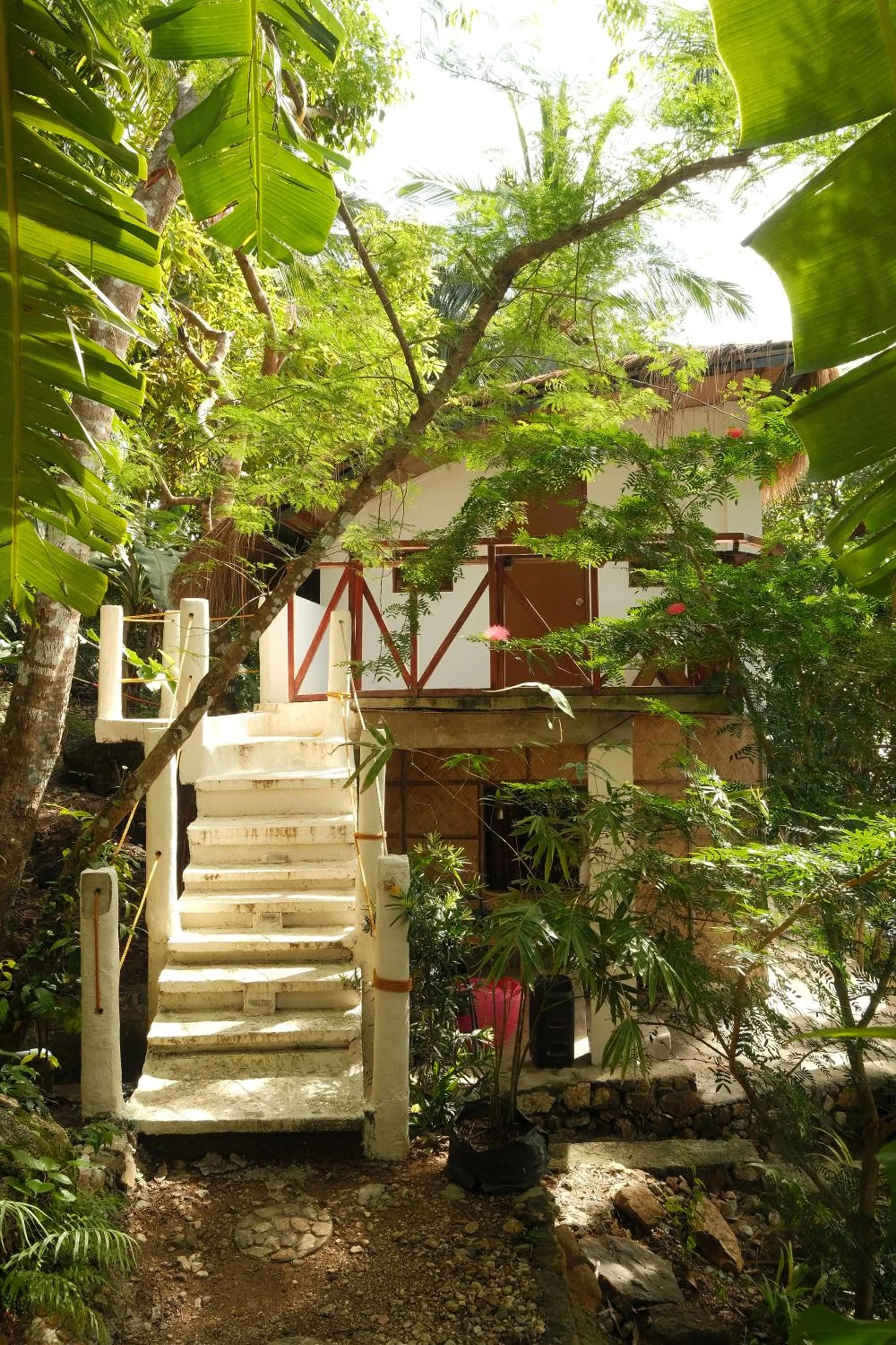 Cocovana Beach Resort