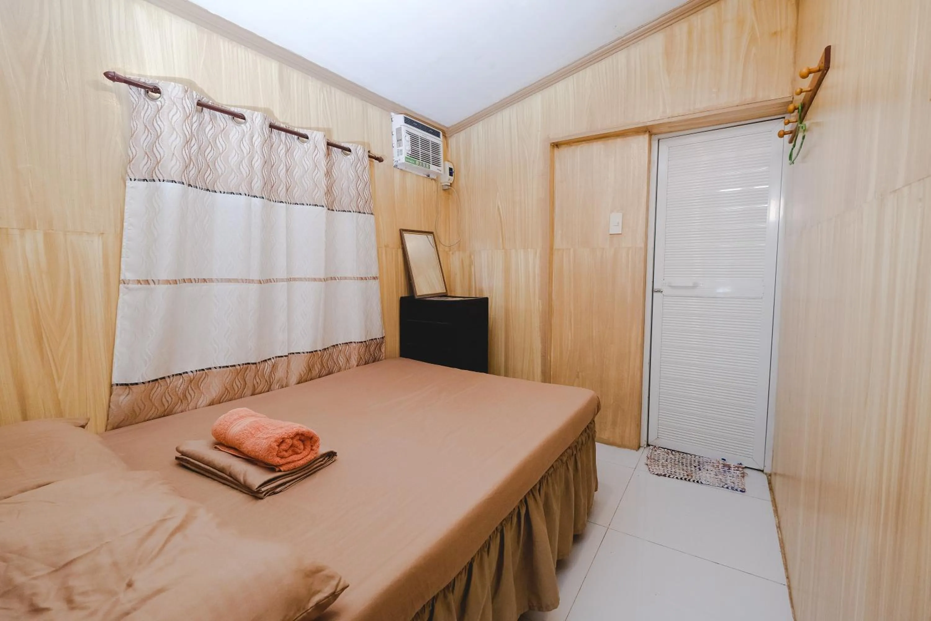 Bed in Monaliza Surf Resort La Union