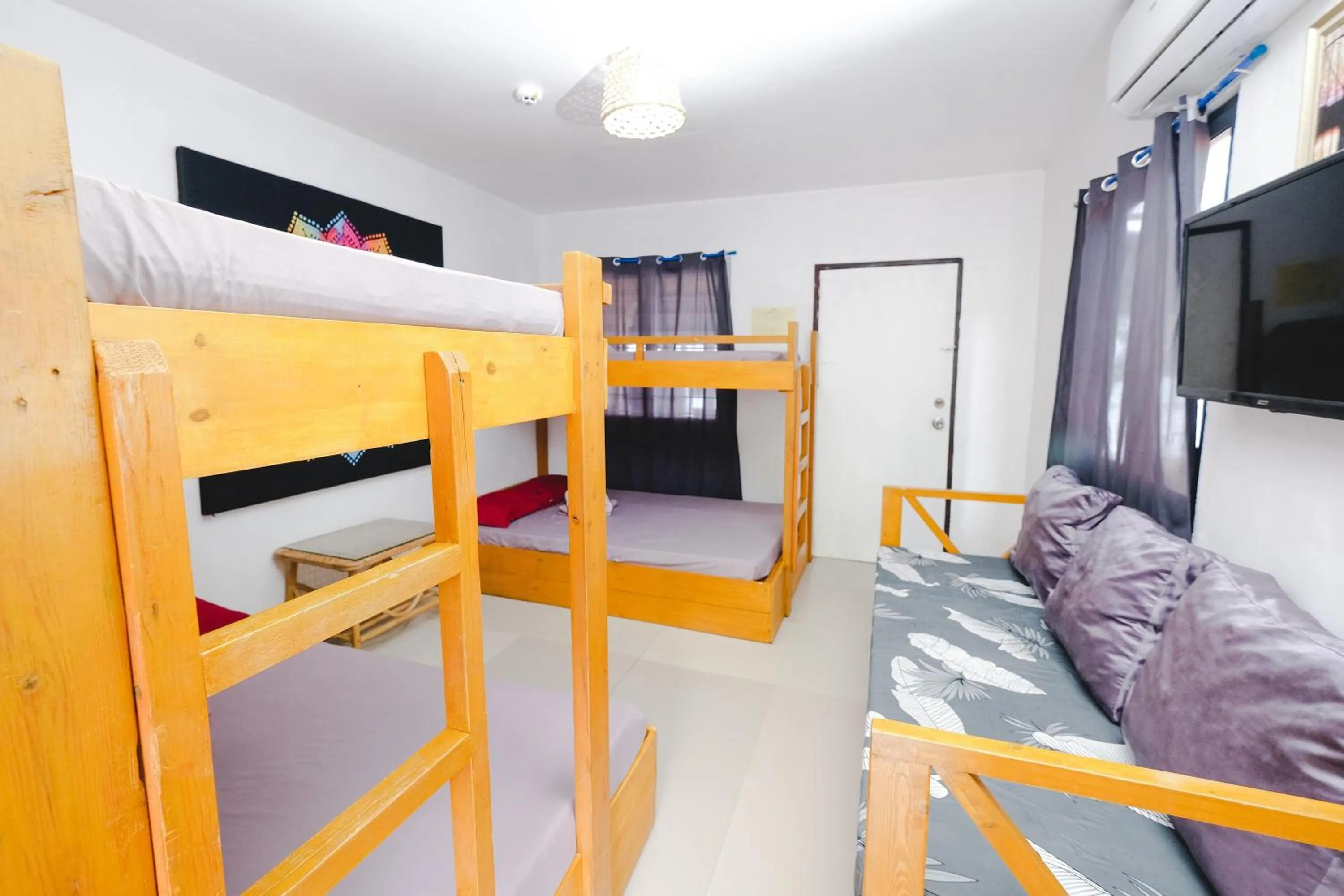 Bedroom, Bed in Monaliza Surf Resort La Union