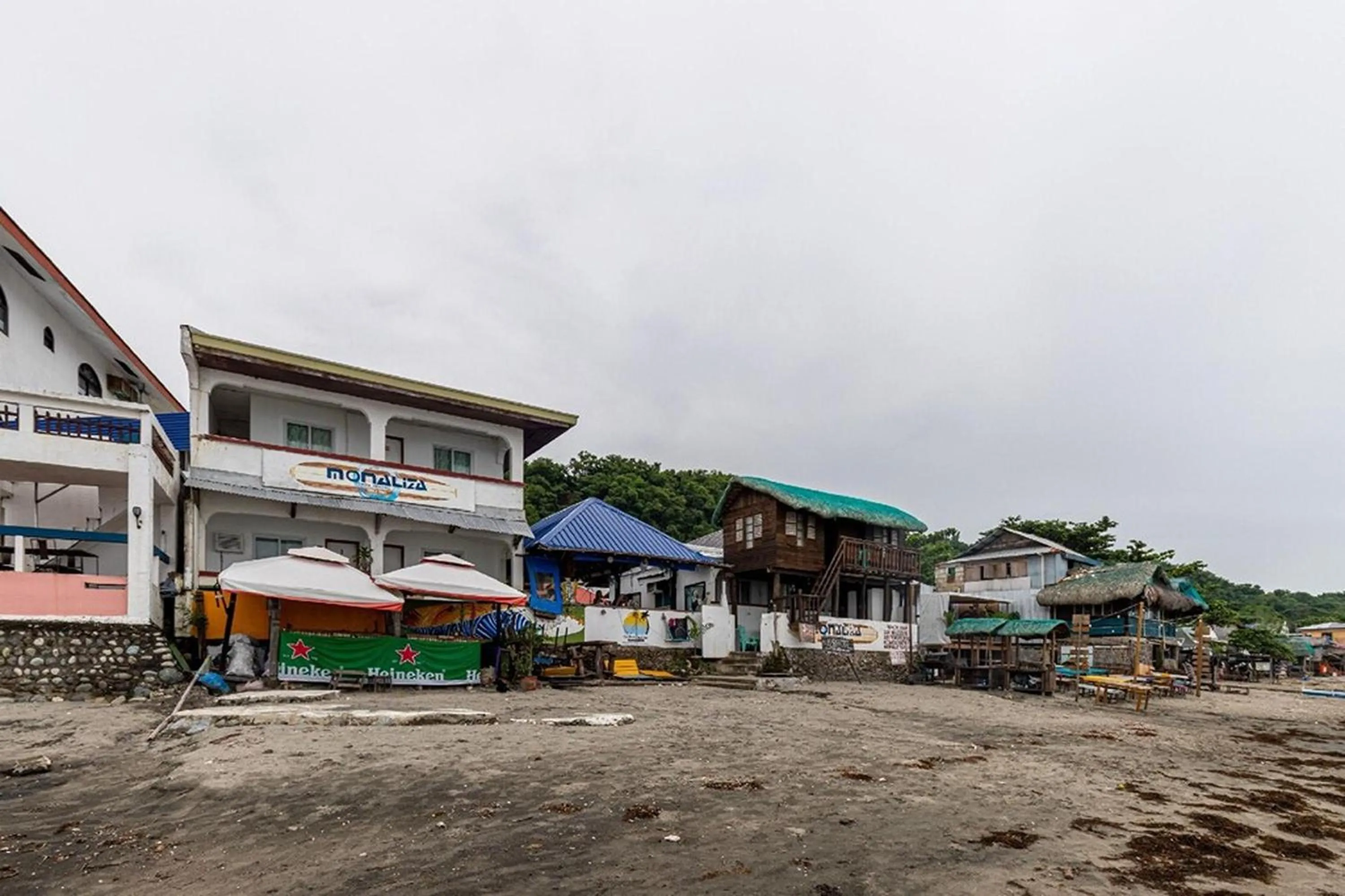 Property building in Monaliza Surf Resort La Union