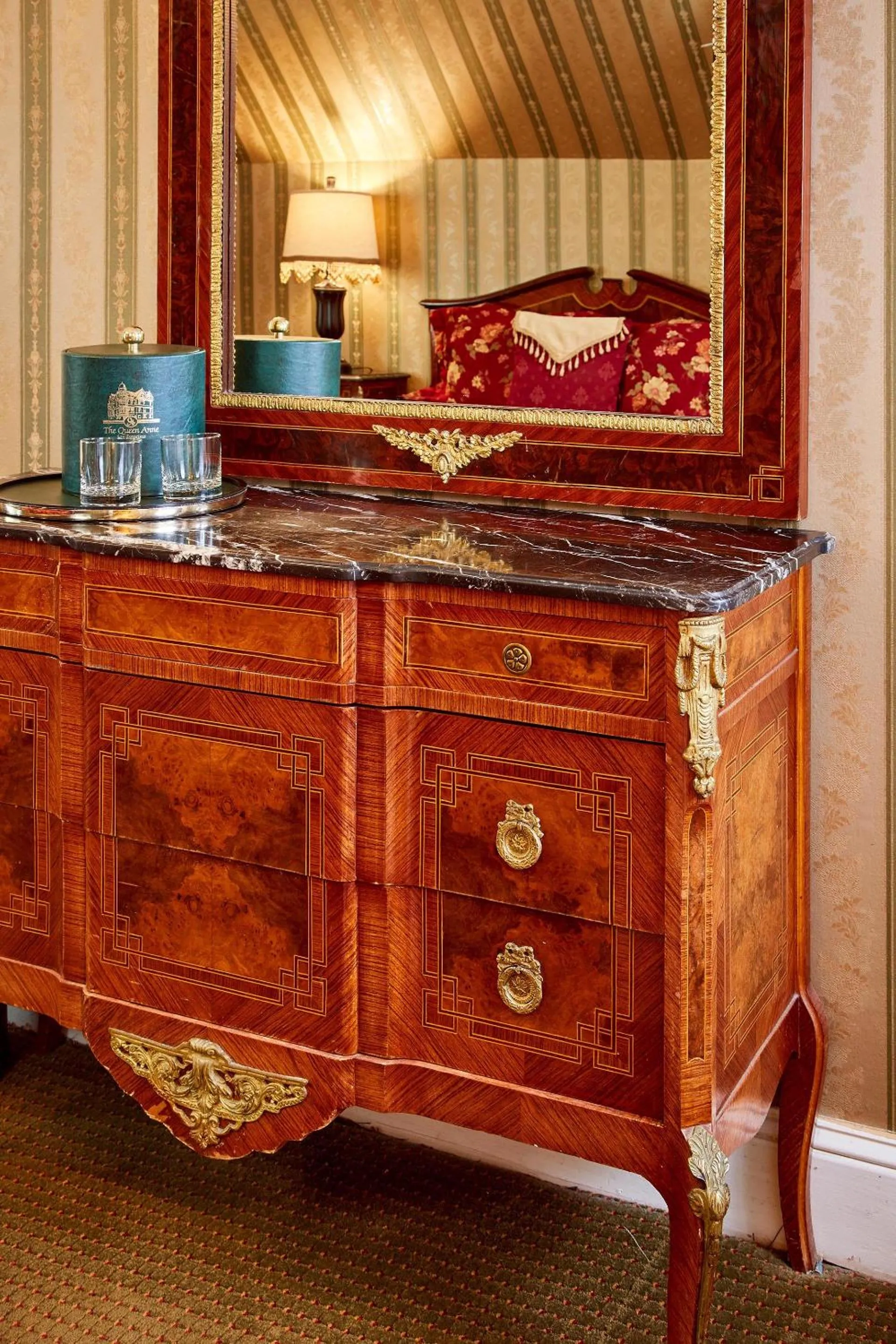 Decorative detail in Queen Anne