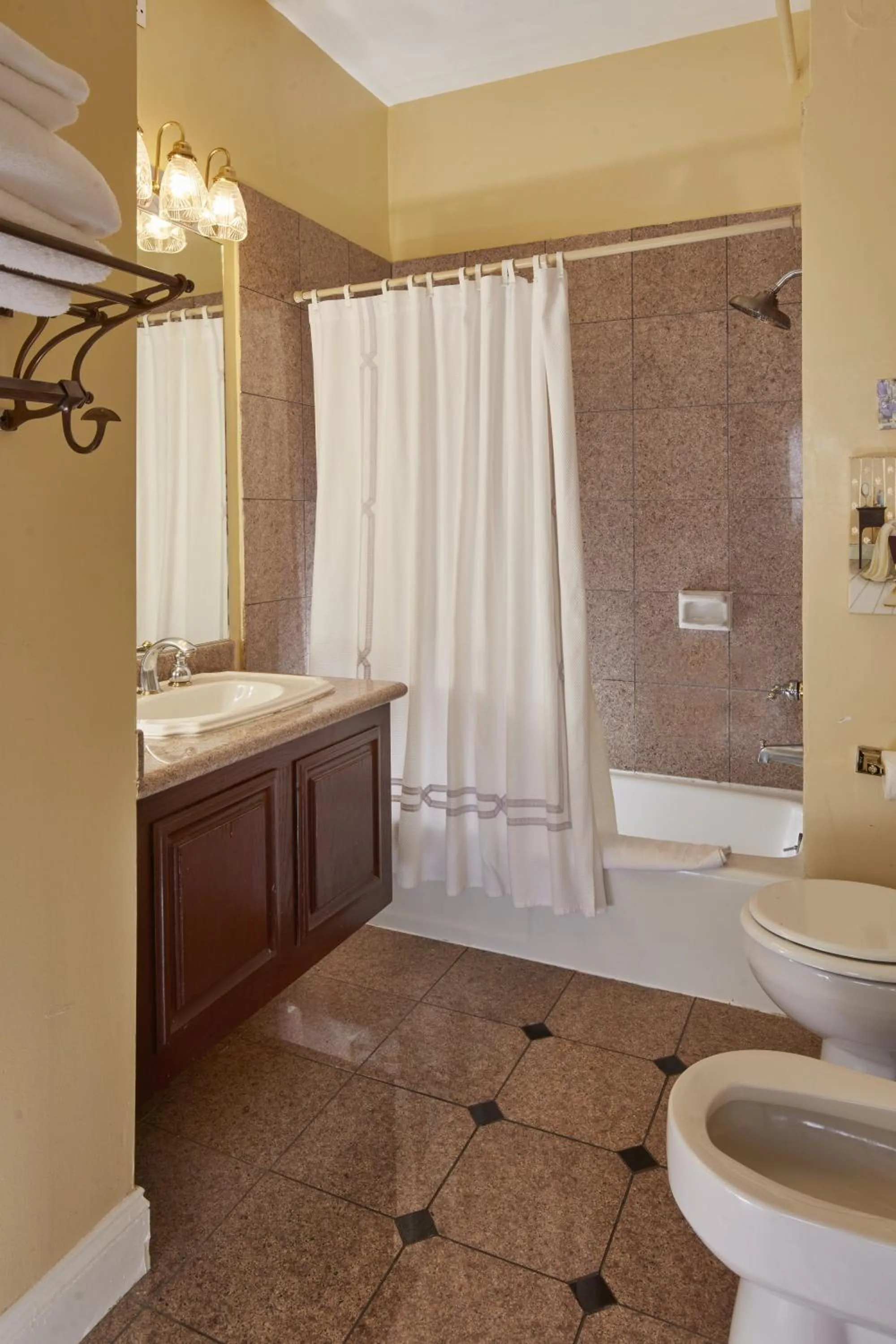 Bathroom in Queen Anne