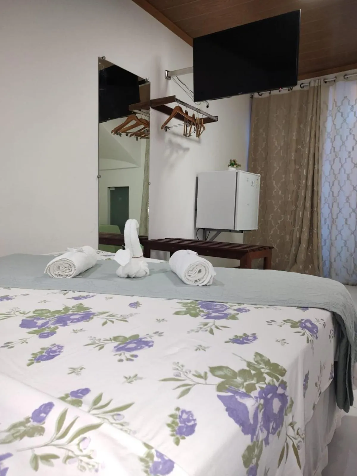 Bed in Pousada Camburi Star
