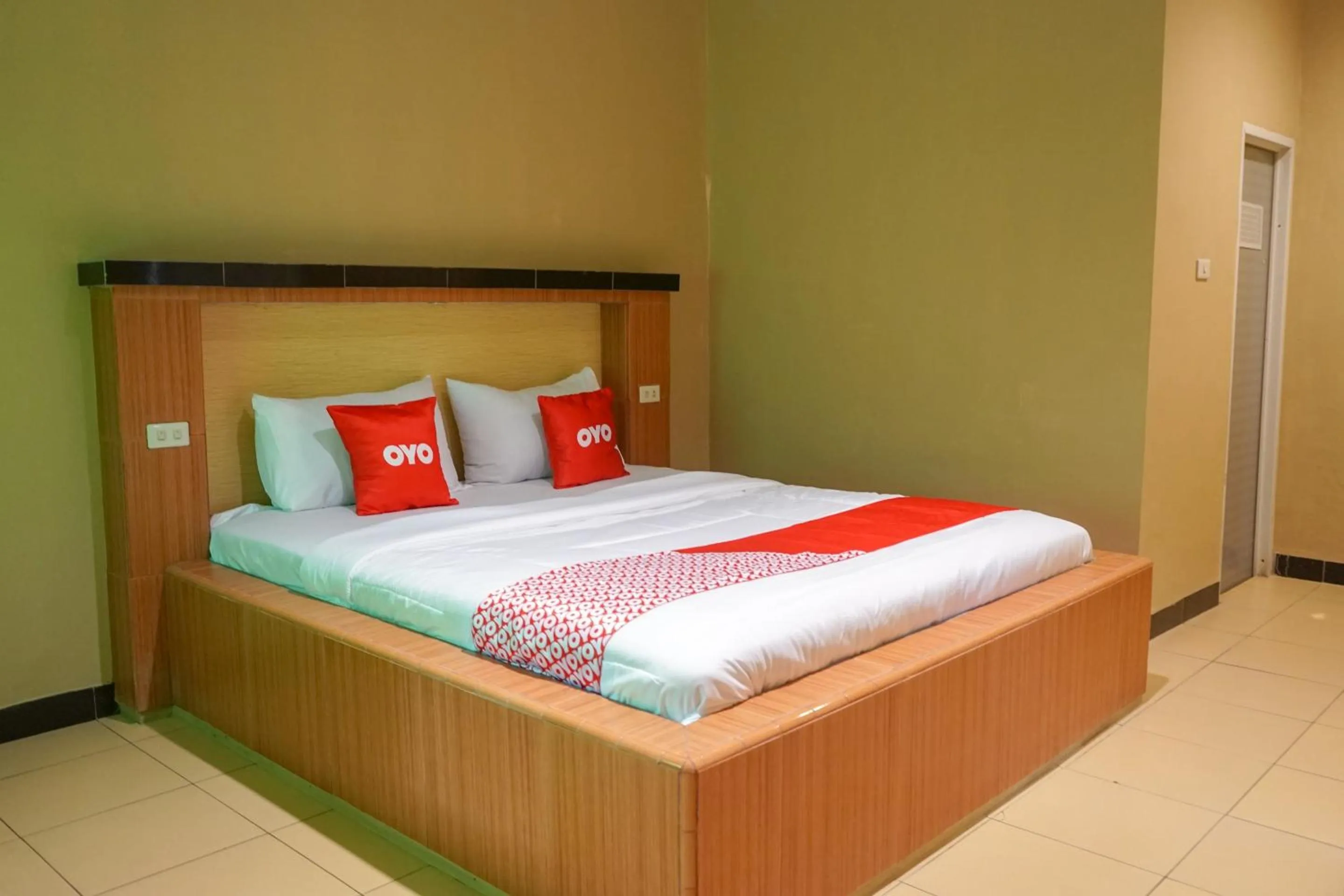 Bedroom in Hotel O Jatimas