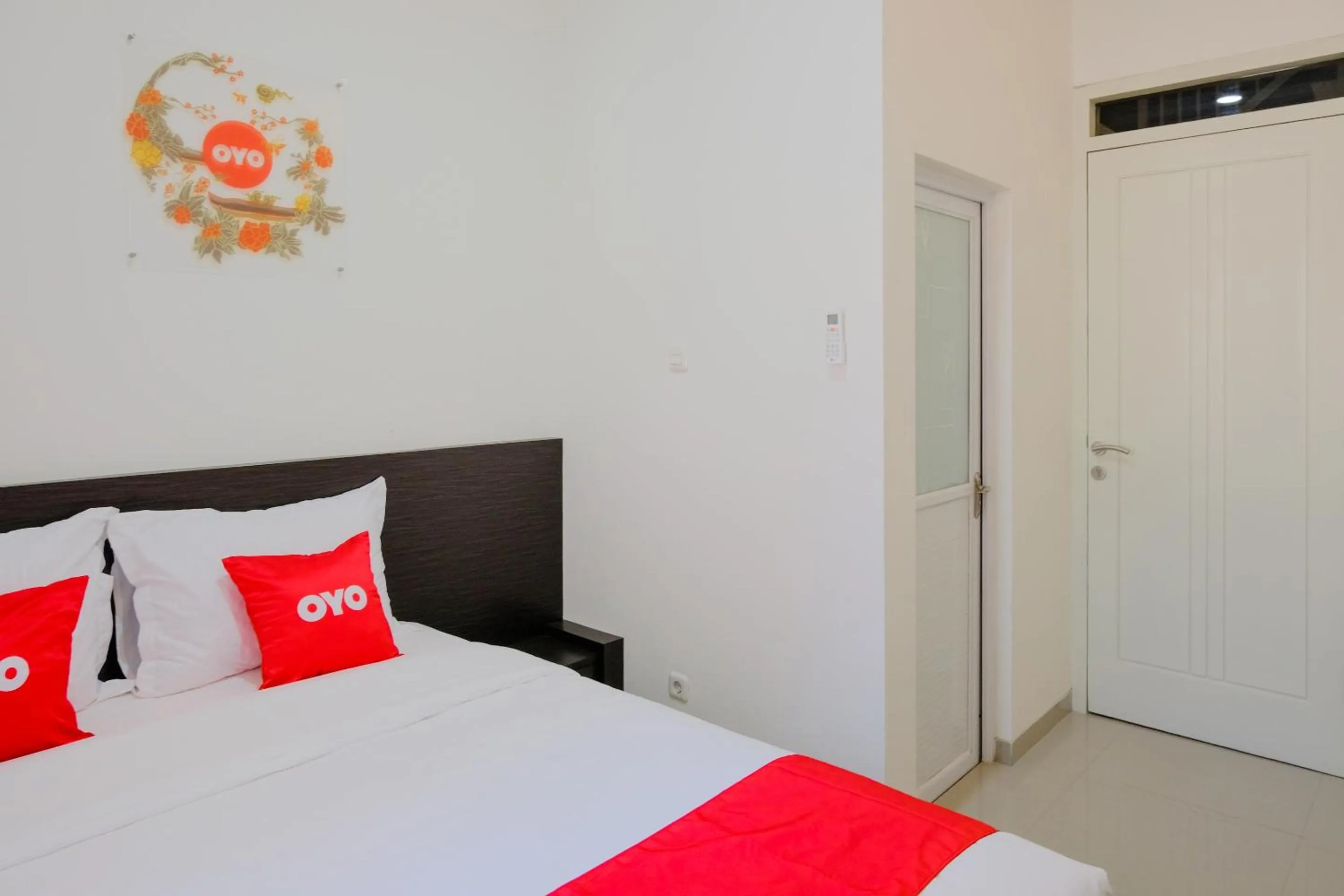 Bedroom, Bed in Aurila Homestay Syariah Mitra RedDoorz