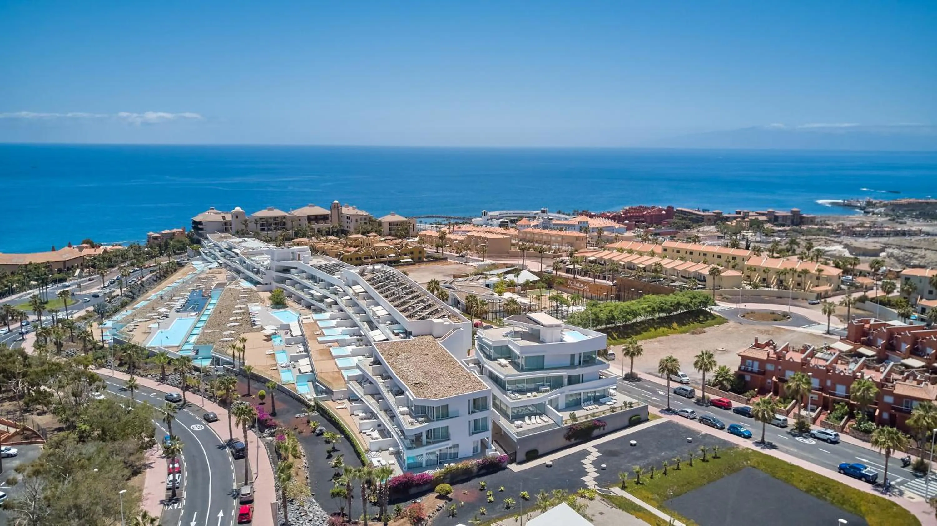 Property building in Hotel Baobab Suites