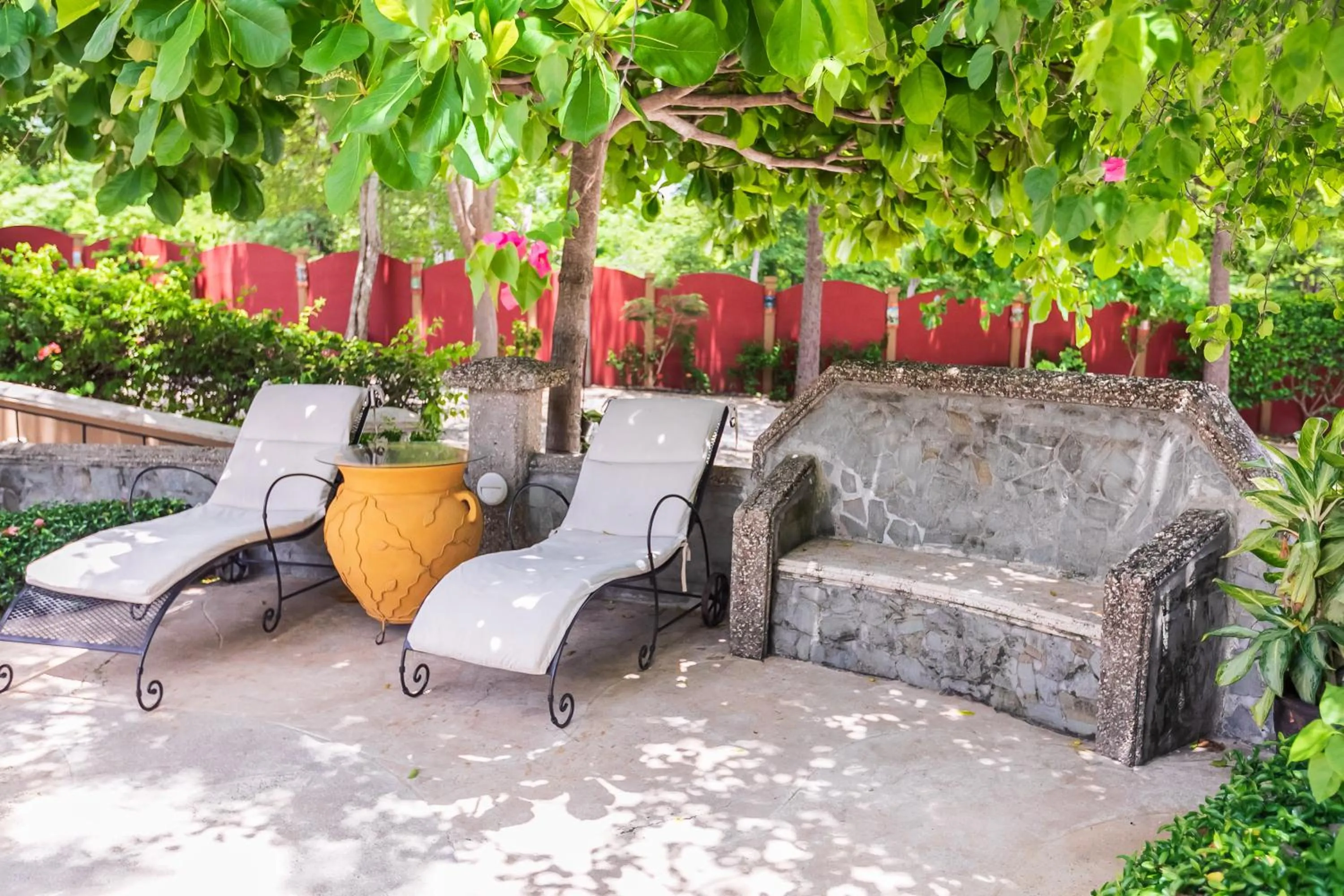 Pool view in Casas del Toro Playa Flamingo