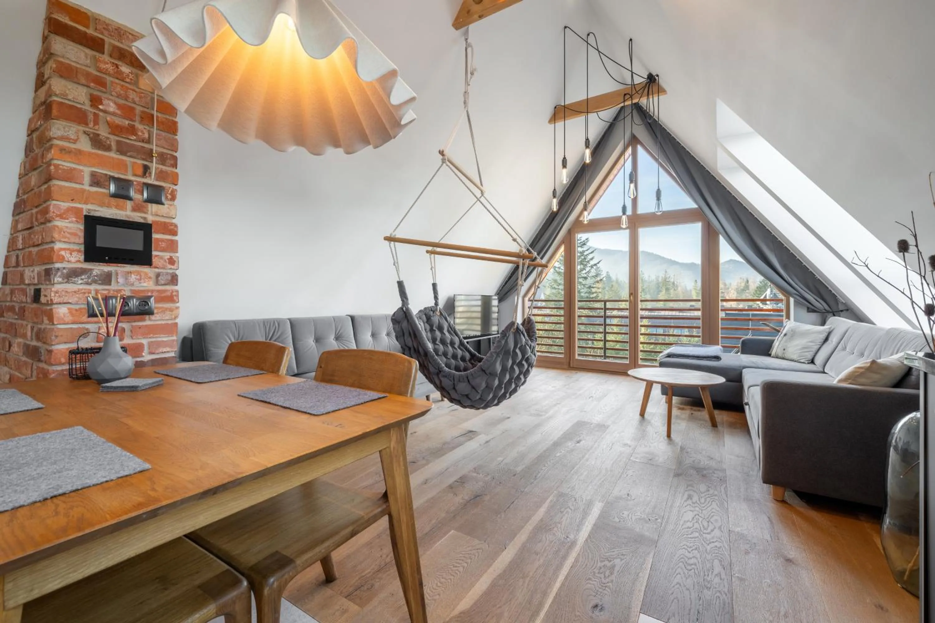 Living room in Green Deer Premium