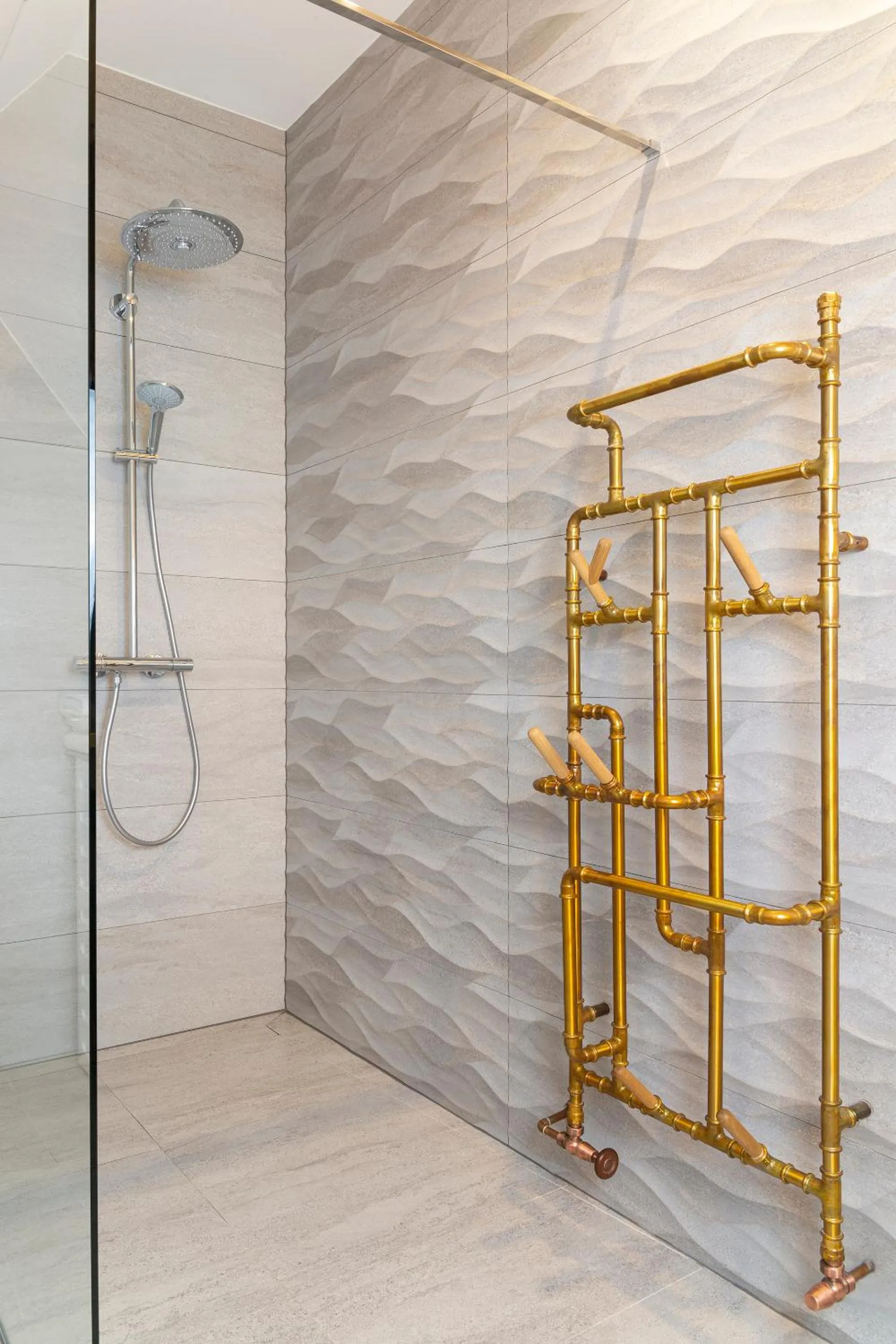 Bathroom in Green Deer Premium