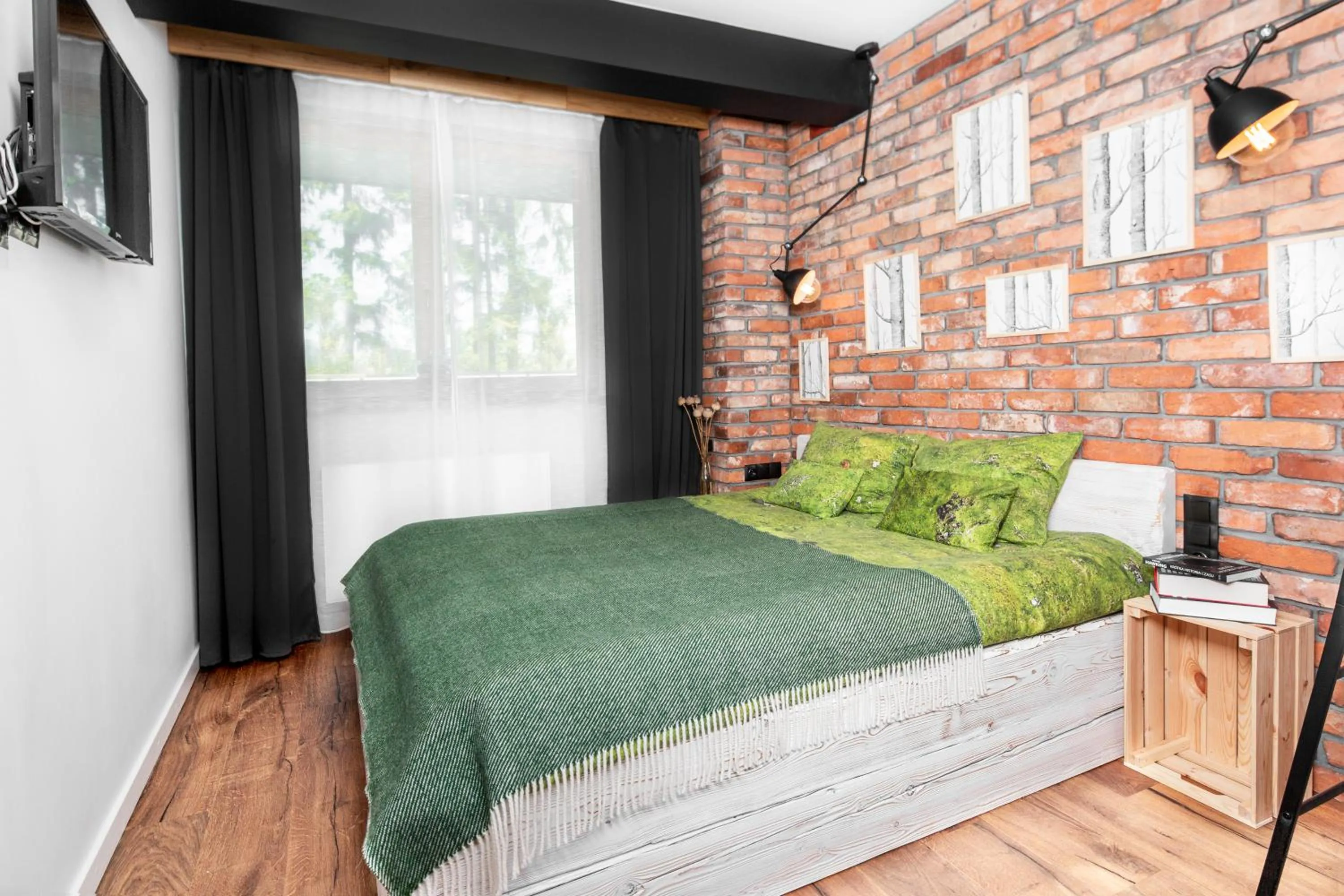 Bed in Green Deer Premium