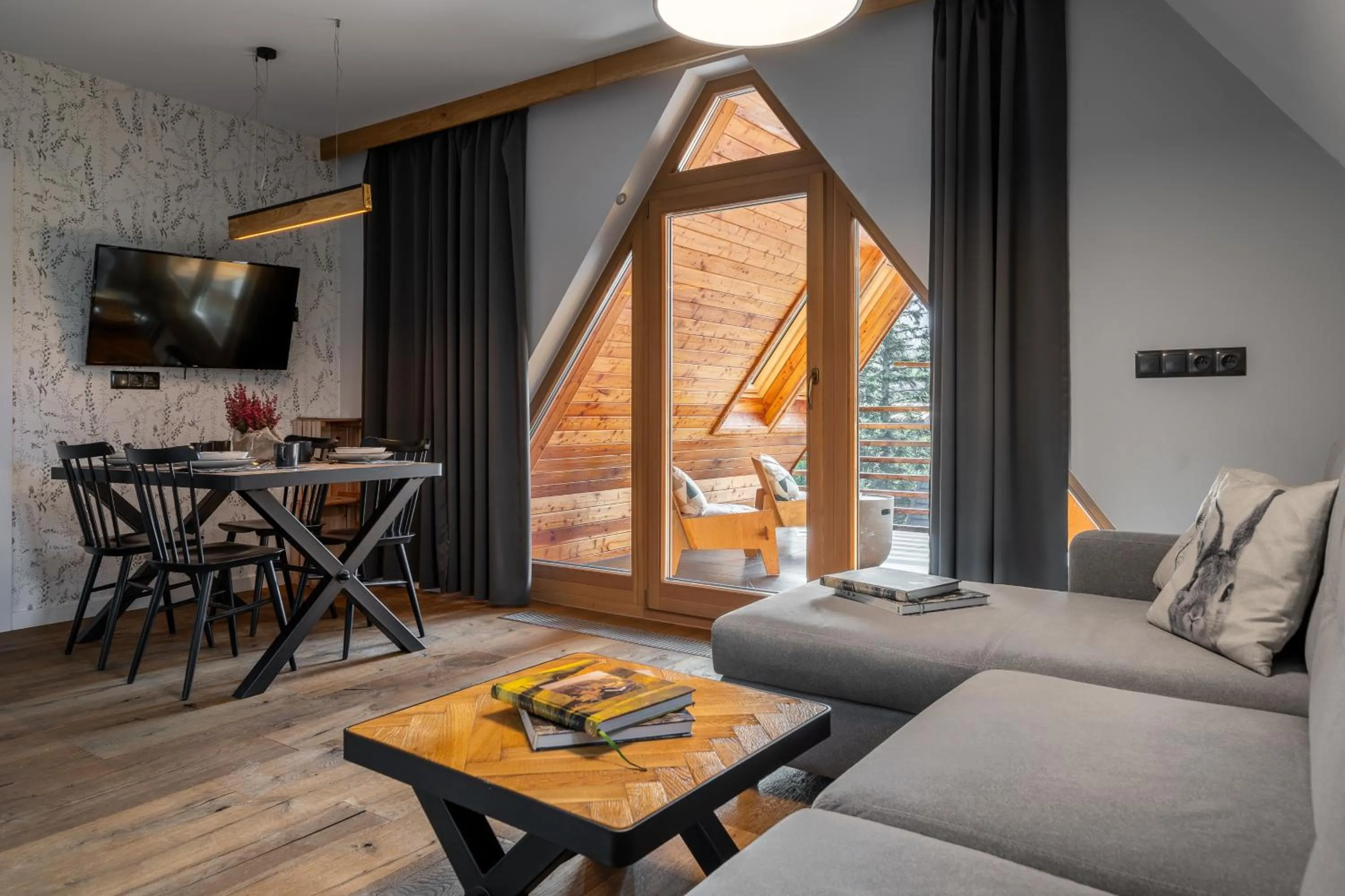 Living room in Green Deer Premium