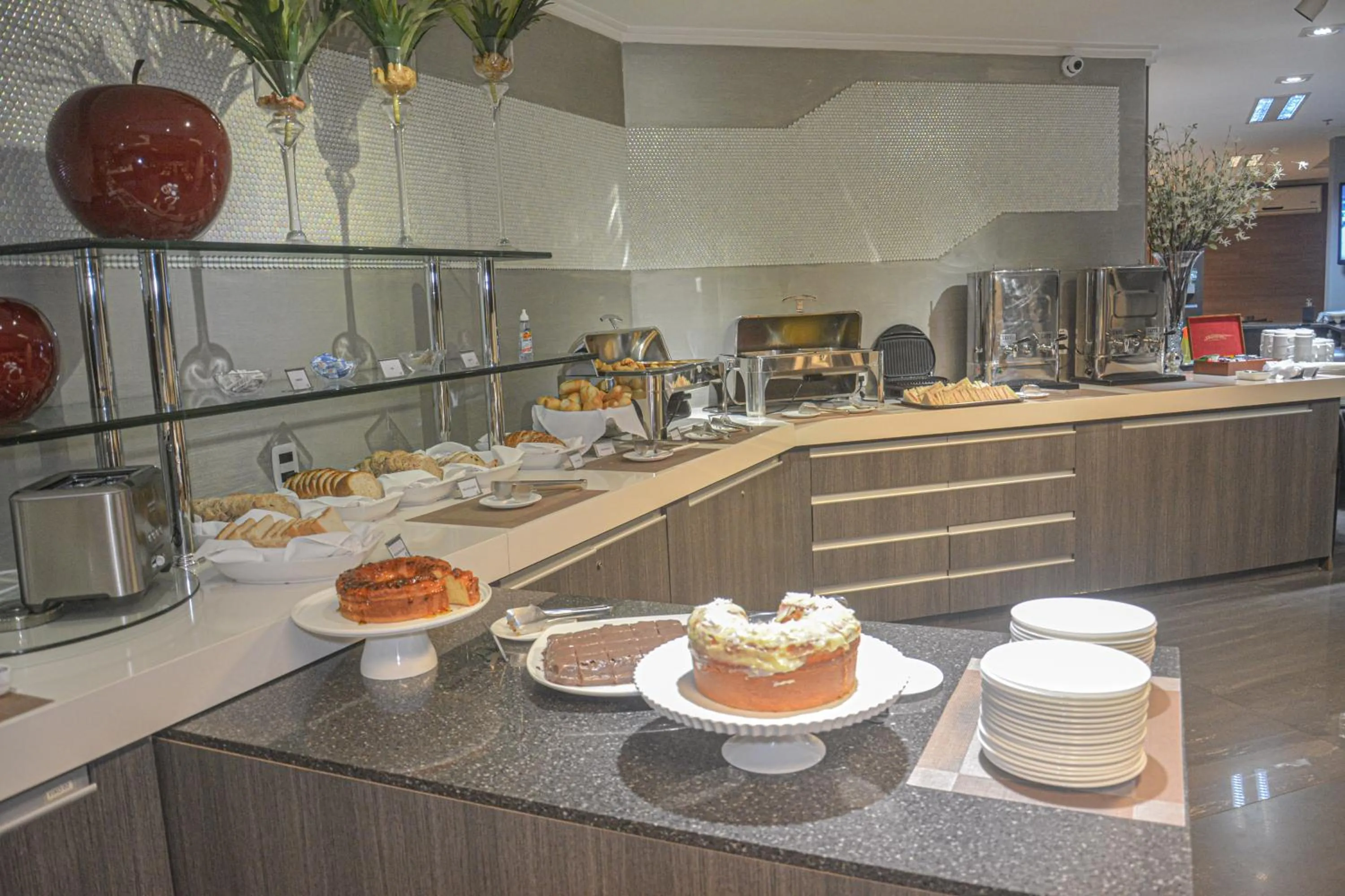 Breakfast in Prix Hotel