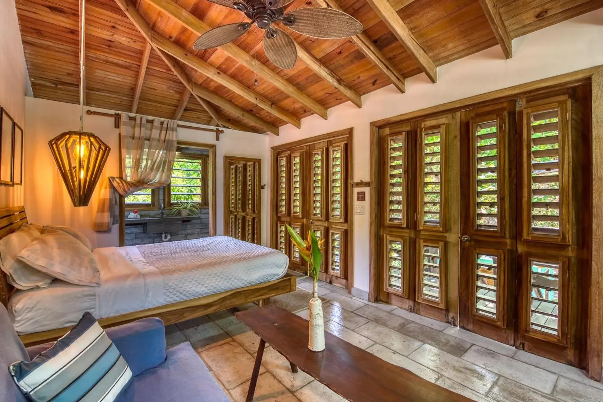 Studio with Balcony in Camp Bay Lodge Studio with Balcony in Camp Bay Lodge