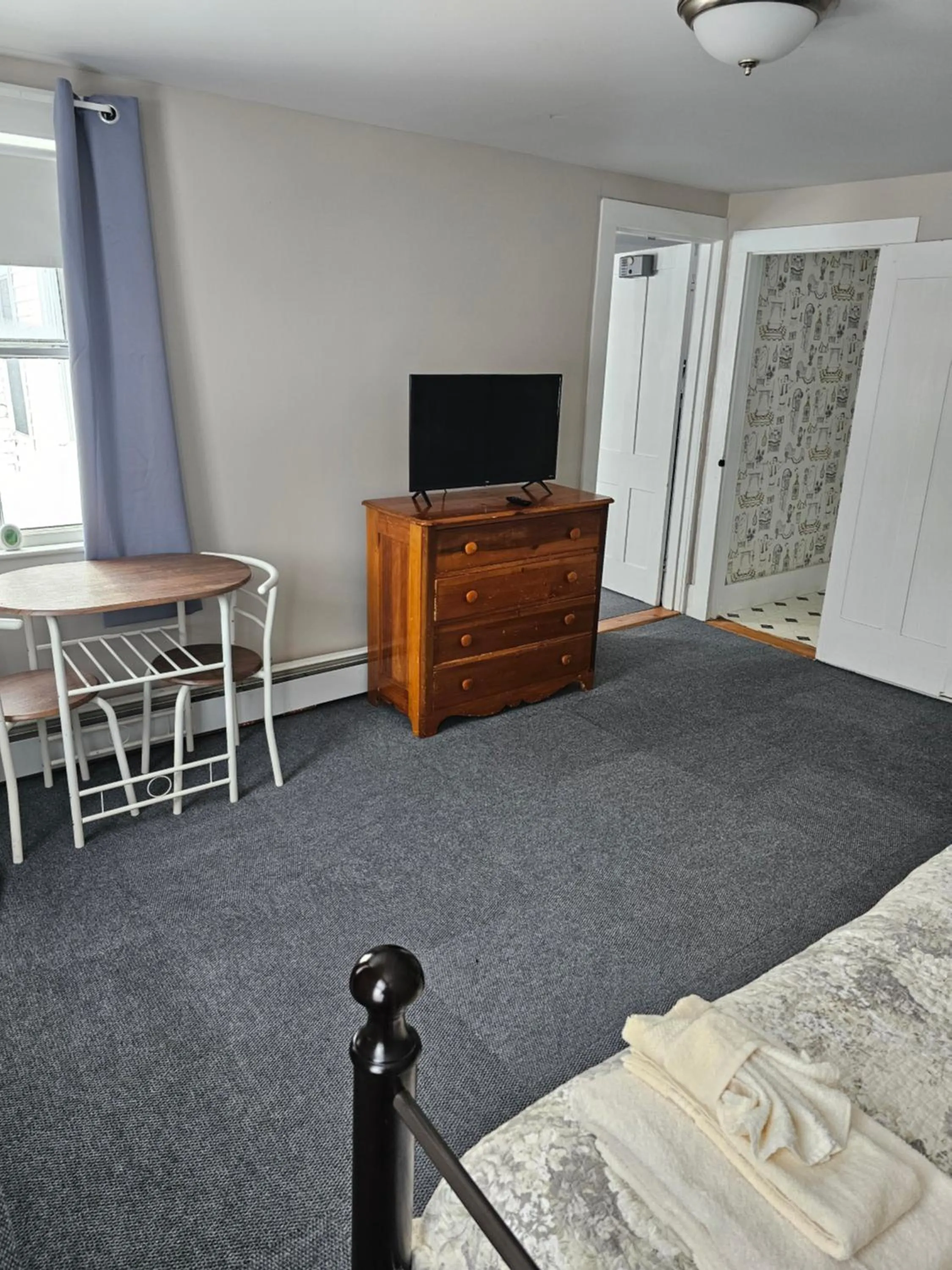 Seating area in Lake Shore Farm Inn