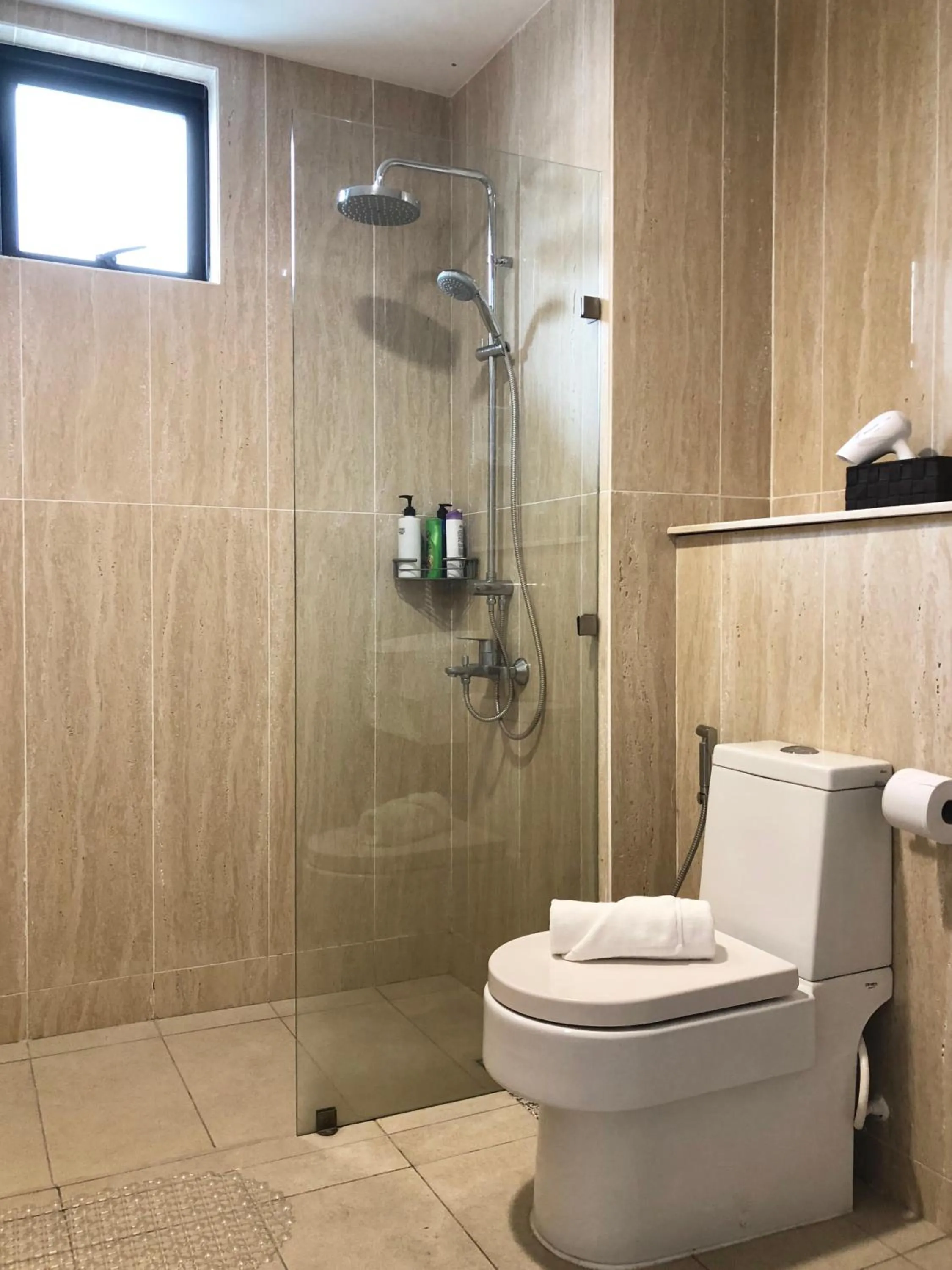 Bathroom in My Misto Homestay, Riverson Soho