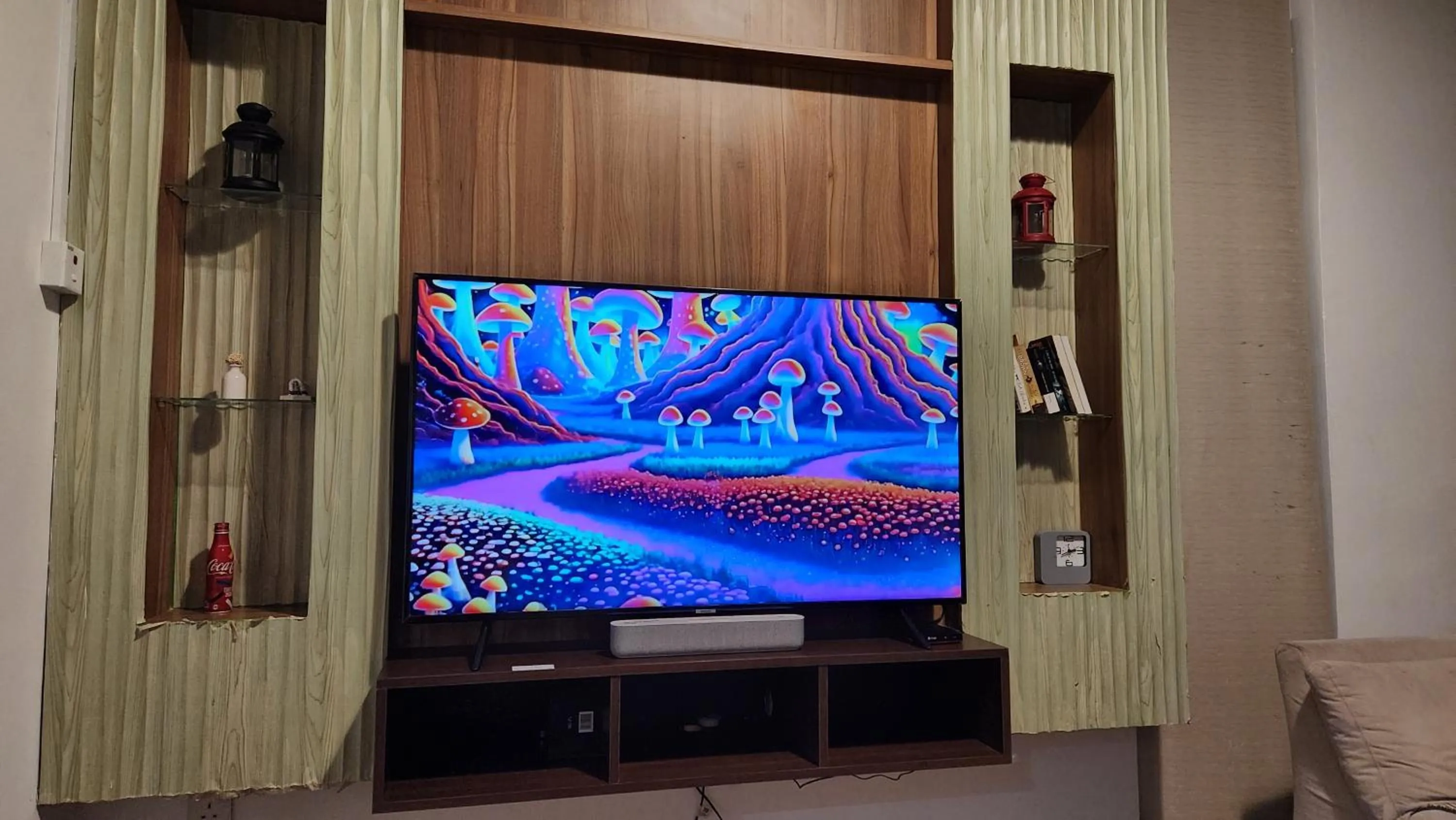 Communal lounge/ TV room in My Misto Homestay, Riverson Soho