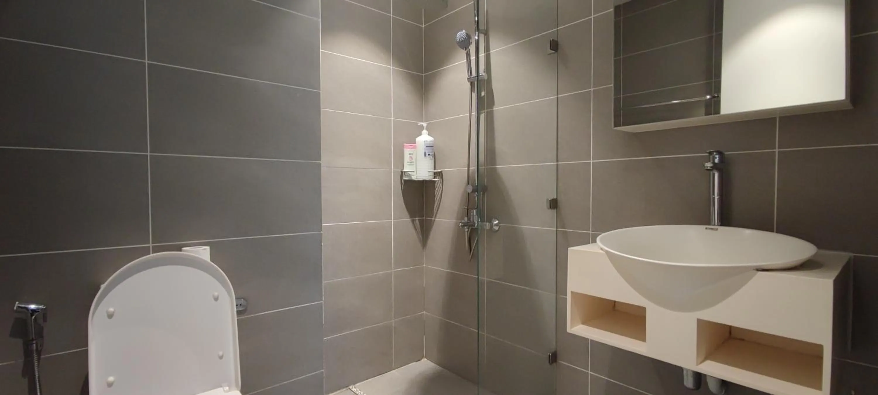 Bathroom in My Misto Homestay, Riverson Soho