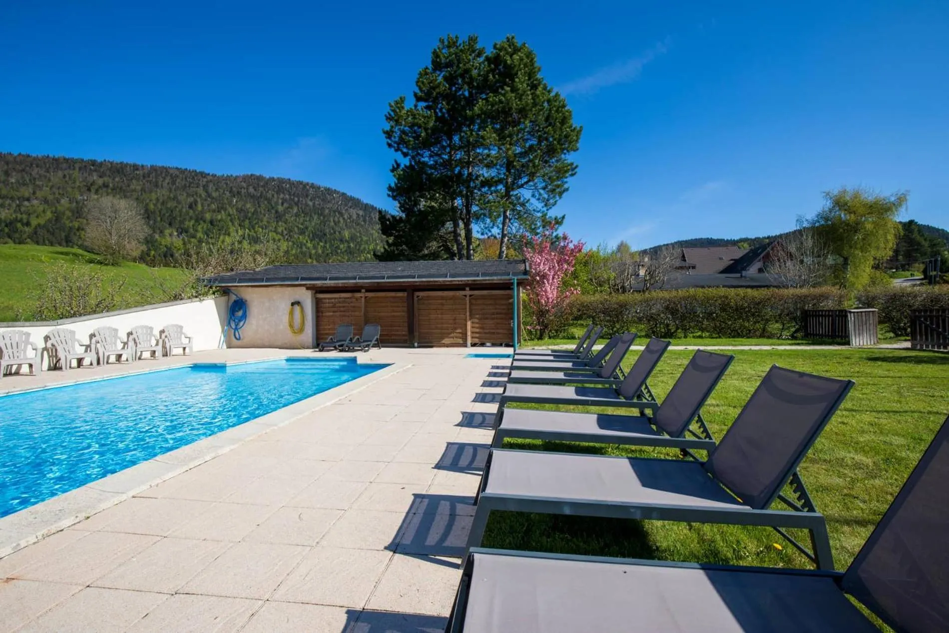 Swimming pool in Logis Le Vernay