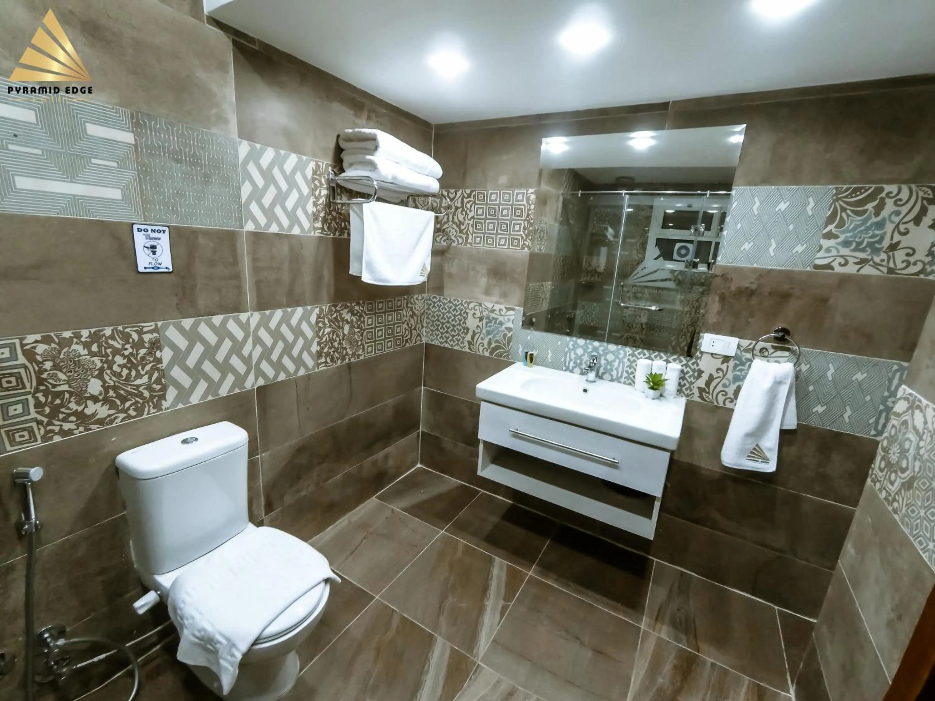 Bathroom in Pyramid Edge Hotel & Exclusive Pyramids View Rooftop