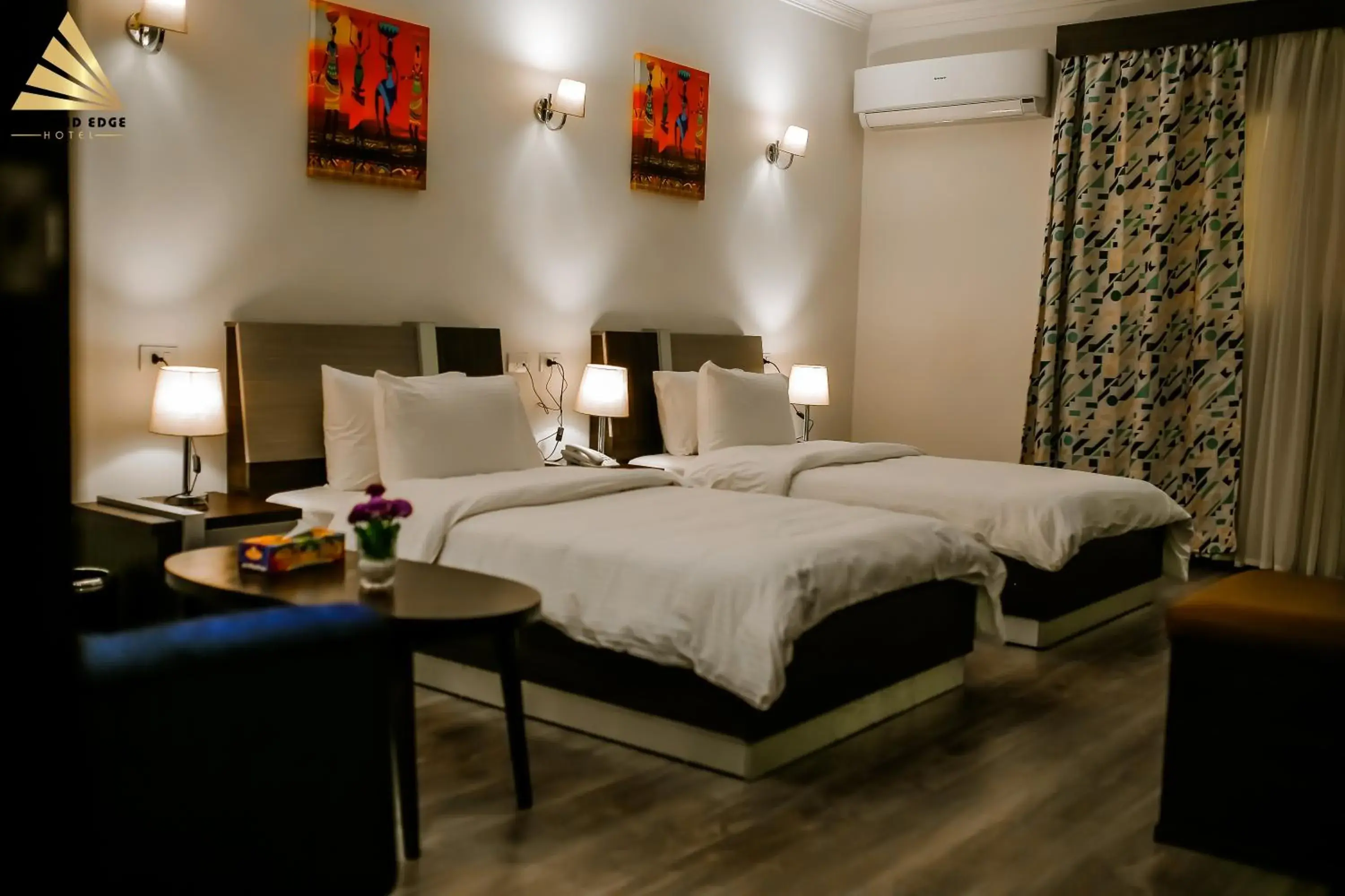 Standard Twin Room in Pyramid Edge Hotel & Exclusive Pyramids View Rooftop Standard Twin Room in Pyramid Edge Hotel & Exclusive Pyramids View Rooftop